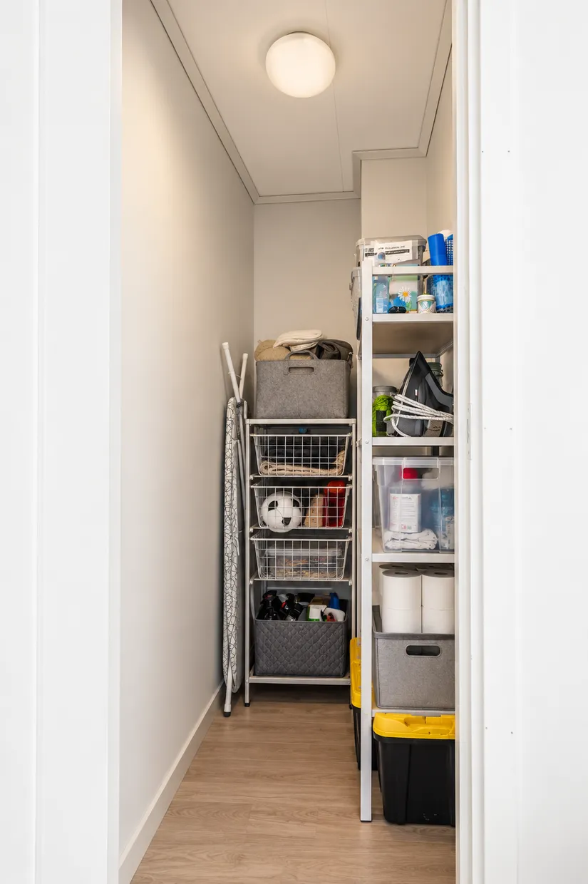 Radhus, Lillmossvägen 12B, Kungsängen/Norrboda, Upplands-Bro