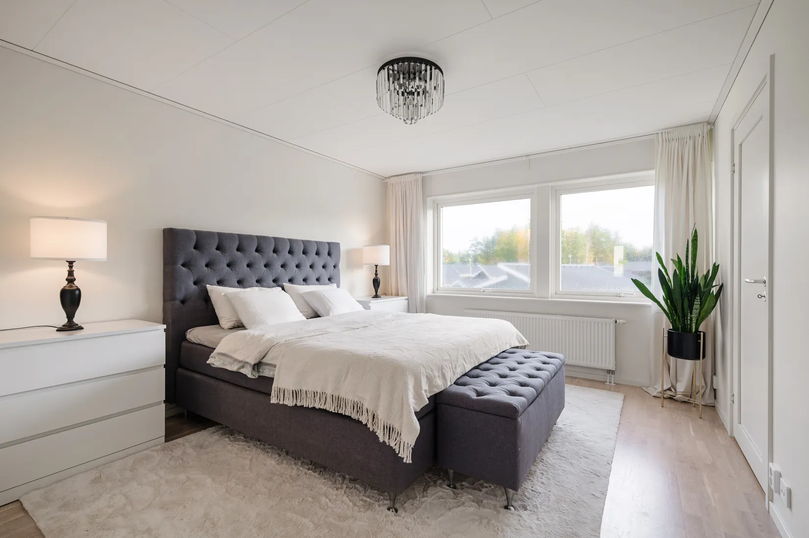 Radhus, Lillmossvägen 12B, Kungsängen/Norrboda, Upplands-Bro