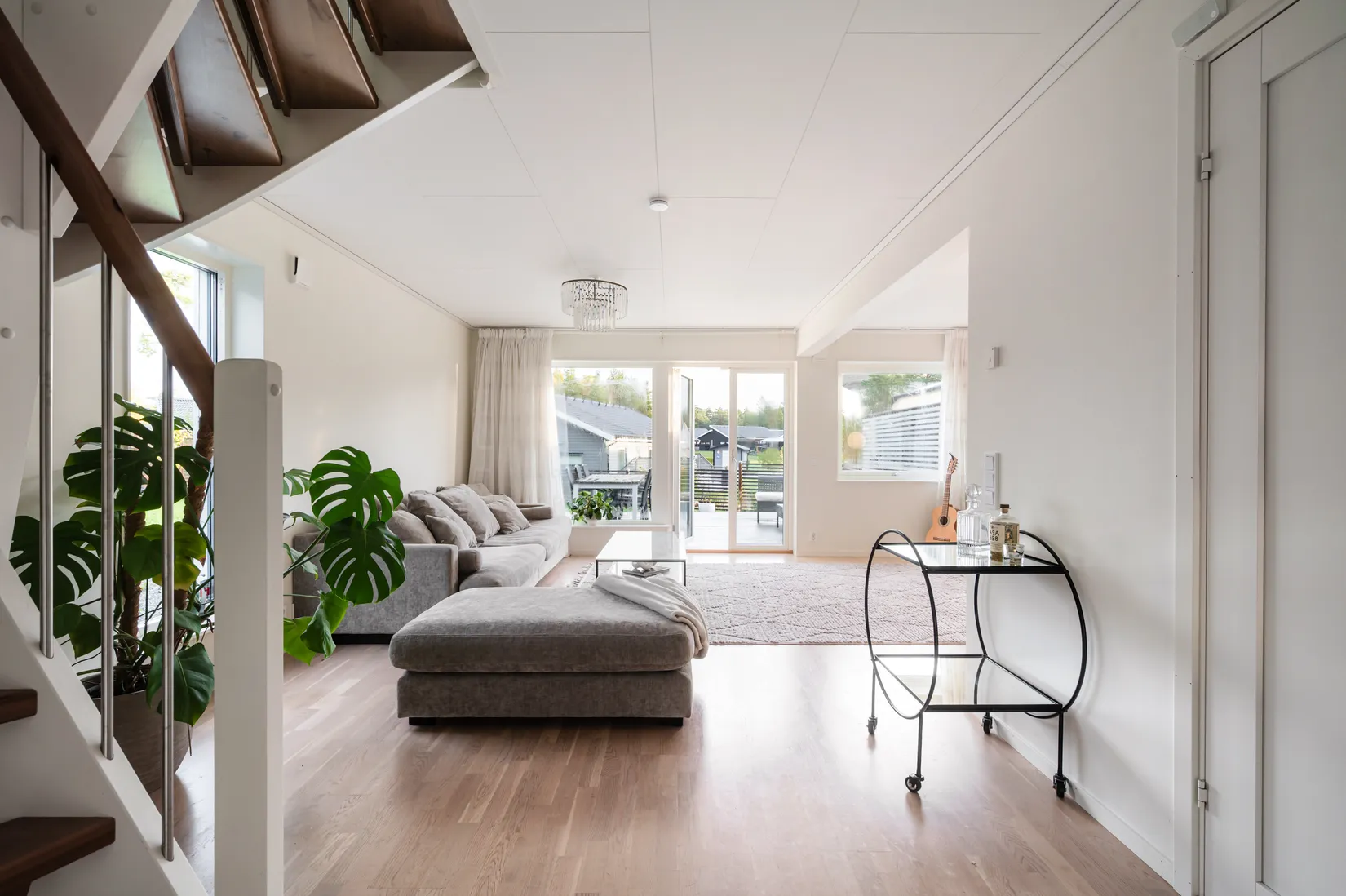 Radhus, Lillmossvägen 12B, Kungsängen/Norrboda, Upplands-Bro