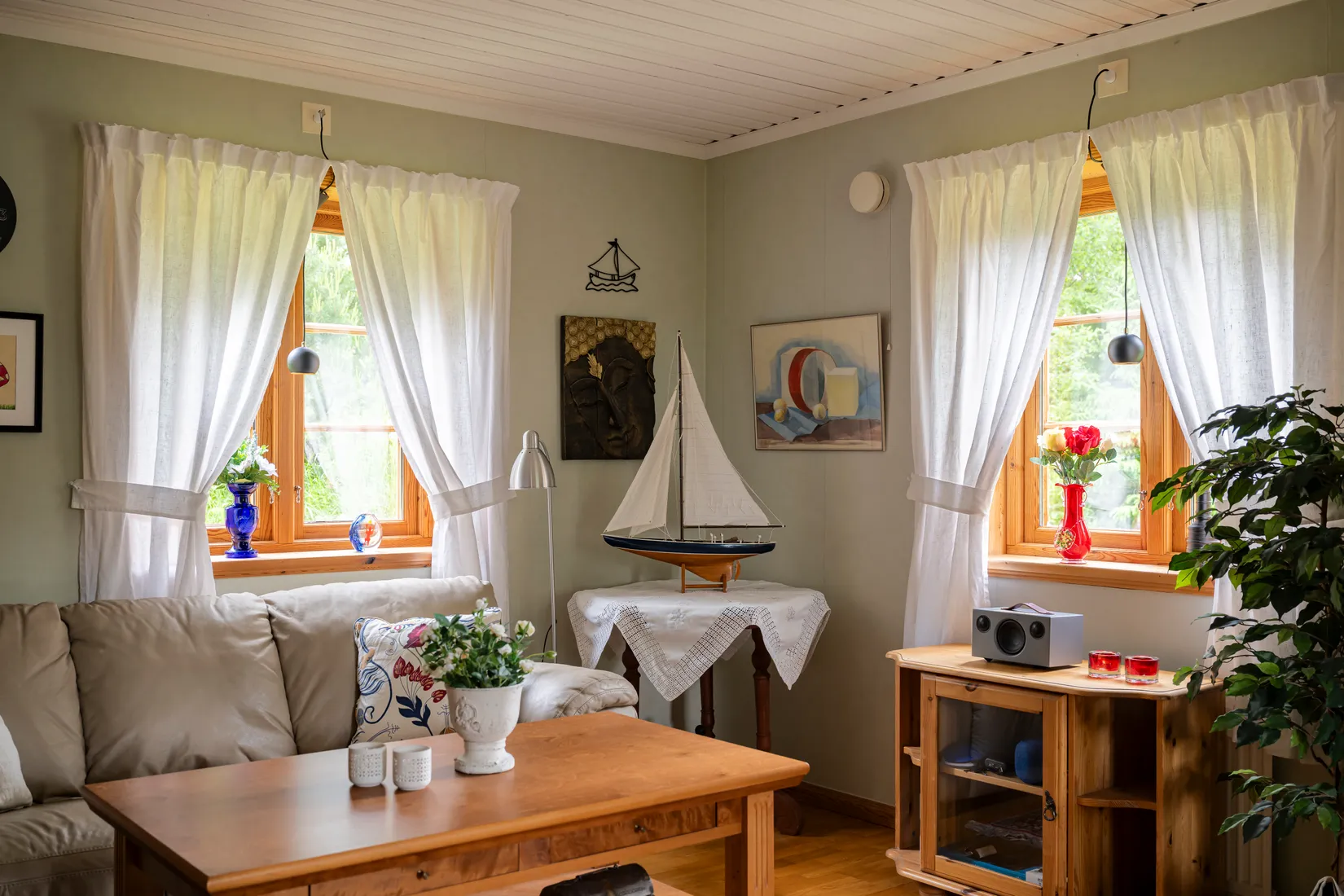 Villa, Kungshäll 4, Ekerö
