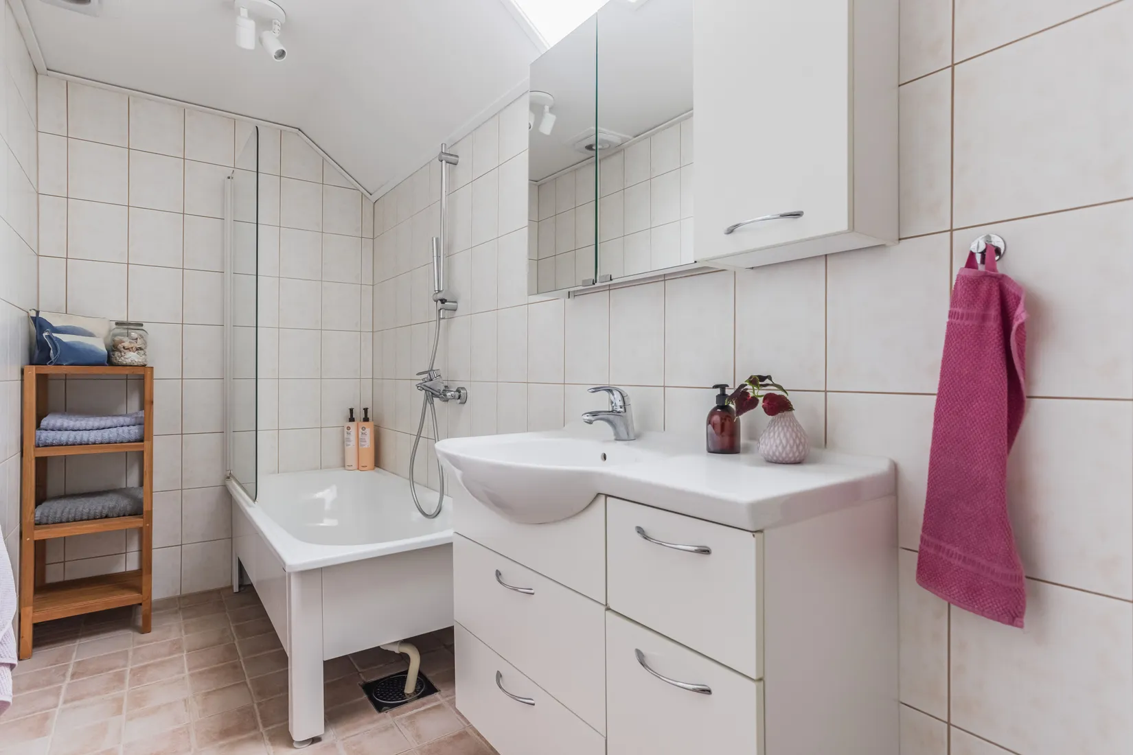 Radhus, Skånstavägen 18, Skånsta, Österåker