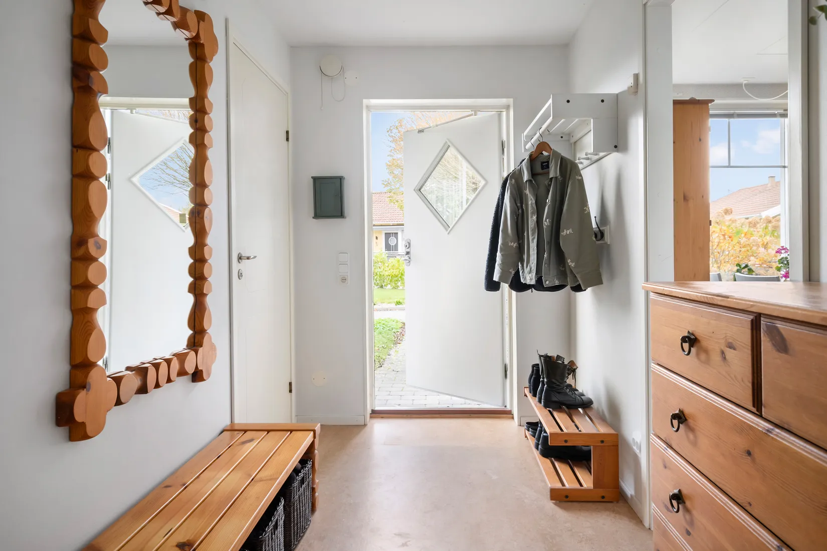 Radhus, Sidensvansvägen 75, Anneberg, Kungsbacka