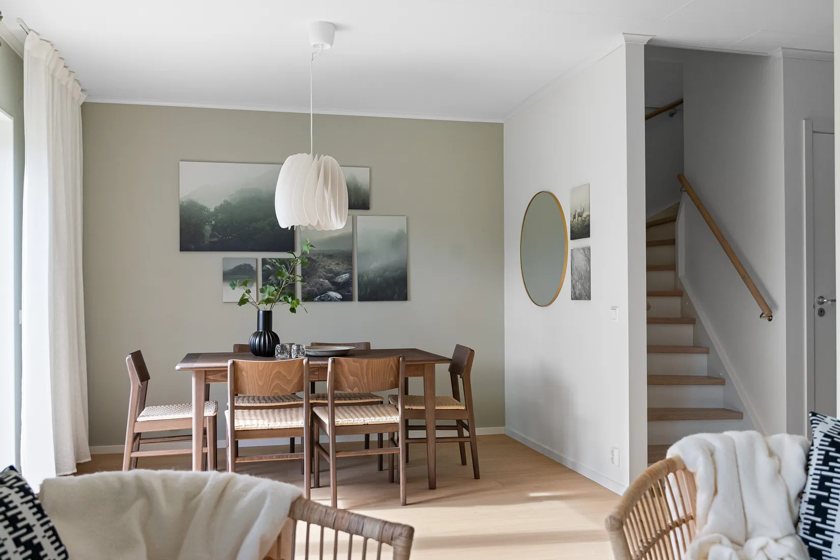 Radhus, Hjulaxelvägen 250, Gunsta, Uppsala