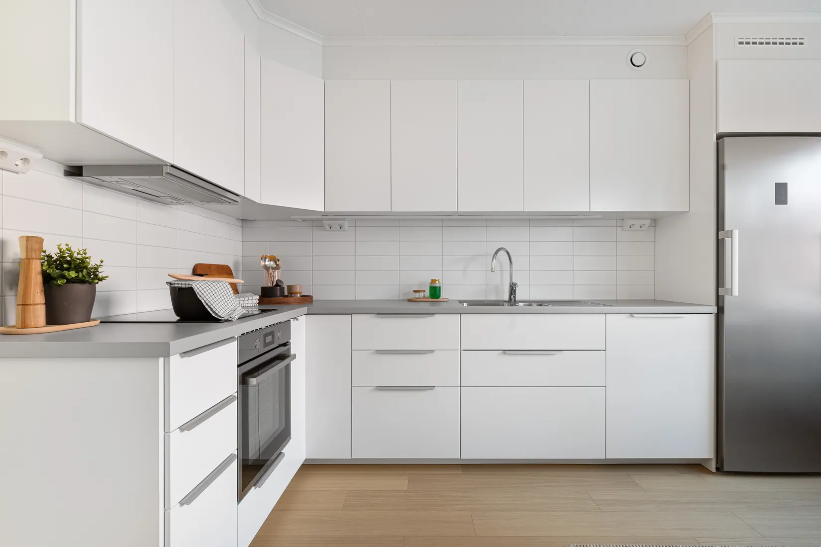 Radhus, Hjulaxelvägen 250, Gunsta, Uppsala