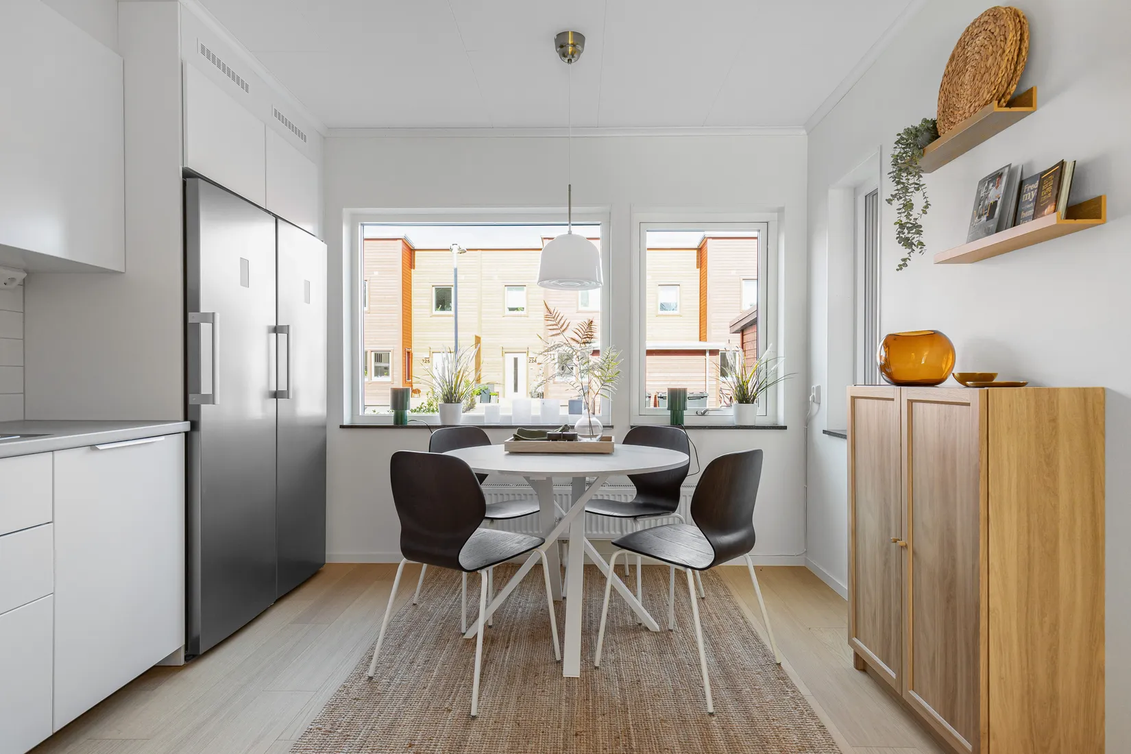 Radhus, Hjulaxelvägen 250, Gunsta, Uppsala