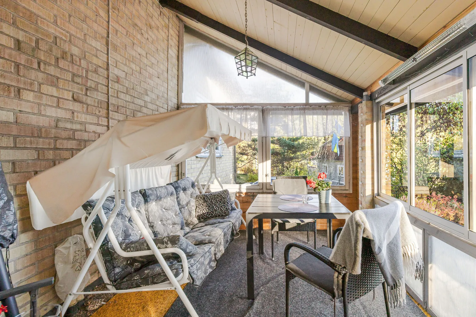 Villa, Vegagatan 5, Hälleforsnäs Centralt, Flen