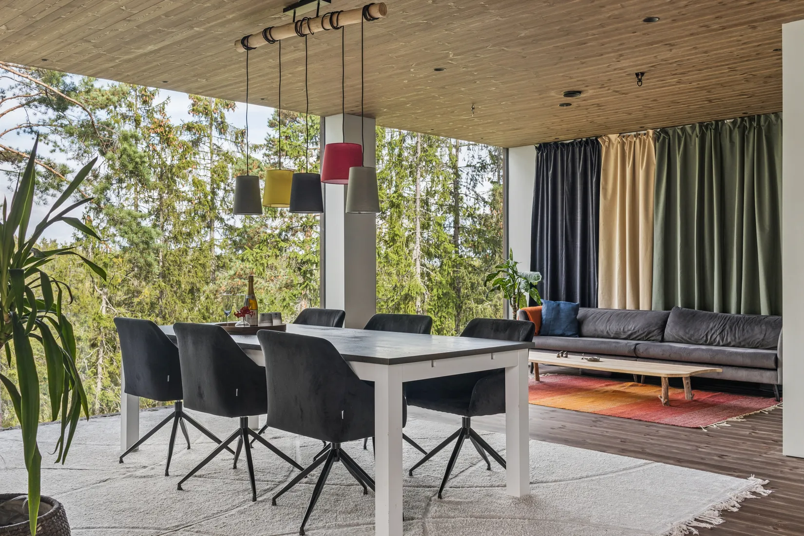 Villa, Granåsvägen 33, Gladö kvarn, Huddinge