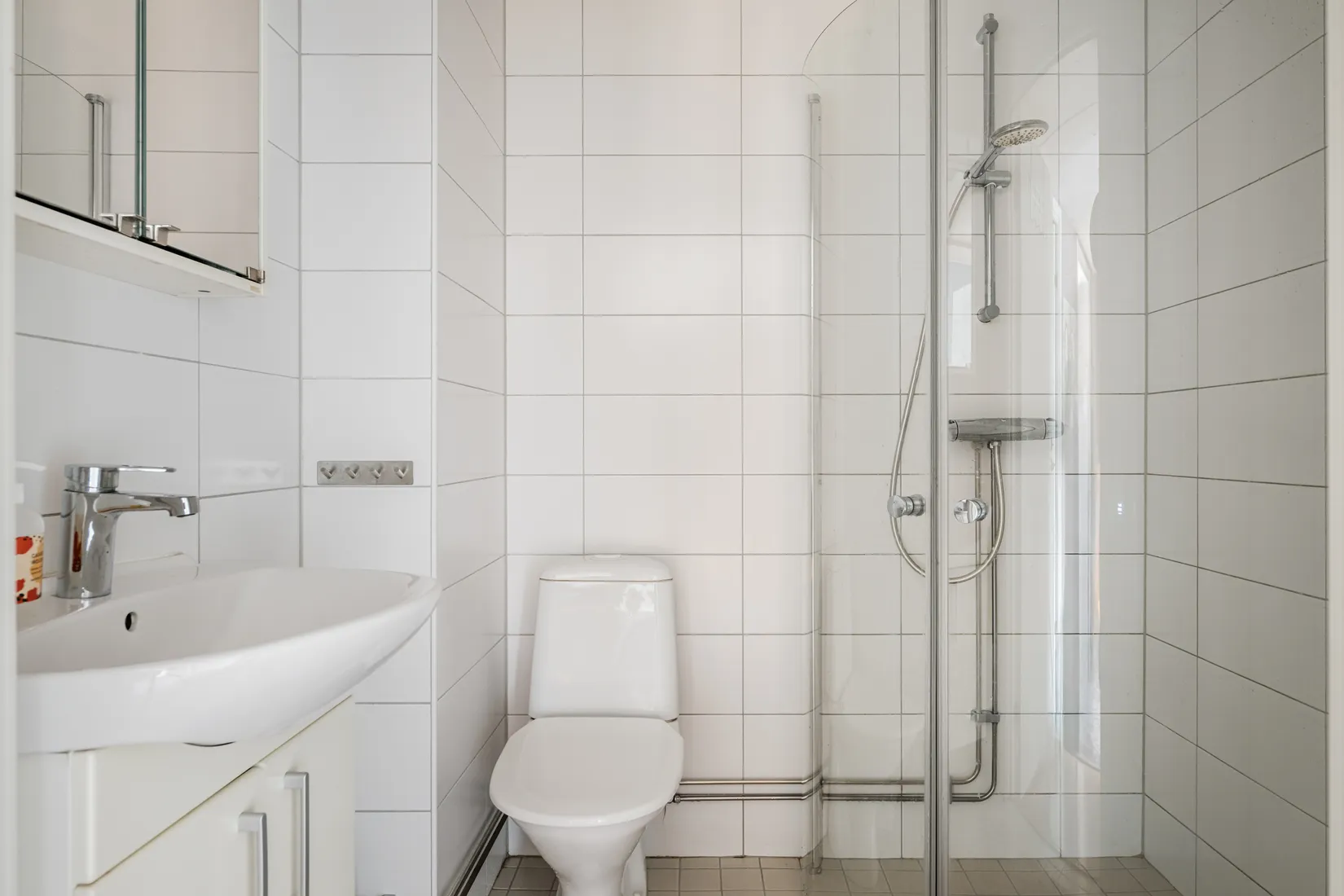 Radhus, GRÖNLUNDSVÄGEN 28, Kårsta, Vallentuna