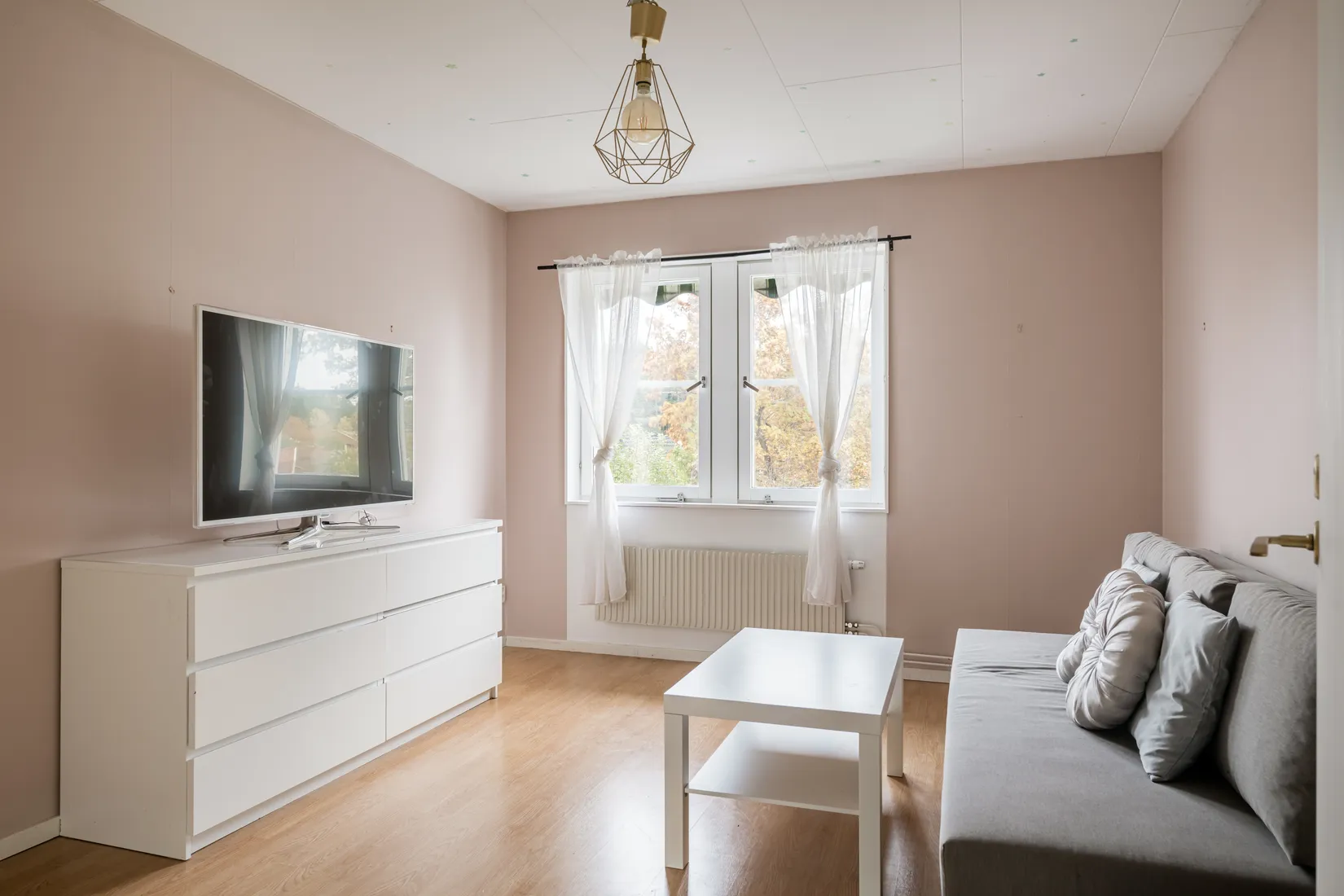 Radhus, GRÖNLUNDSVÄGEN 28, Kårsta, Vallentuna