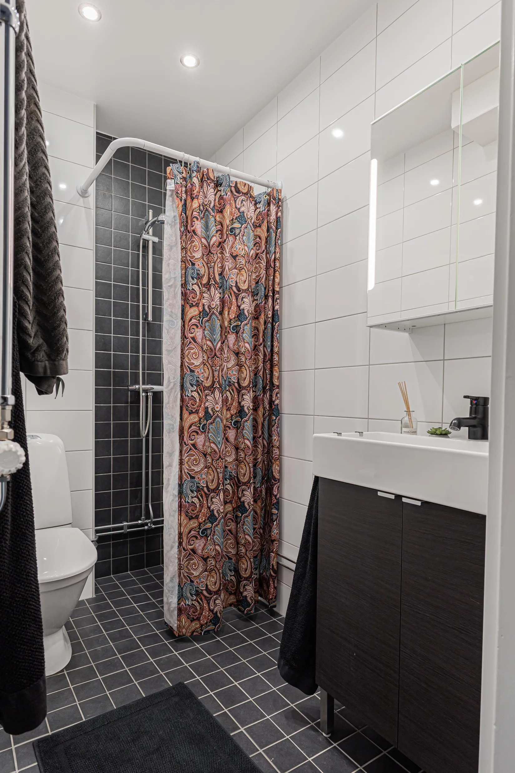 Bostadsrätt, Källhagsgatan 1 D, Haga, Västerås