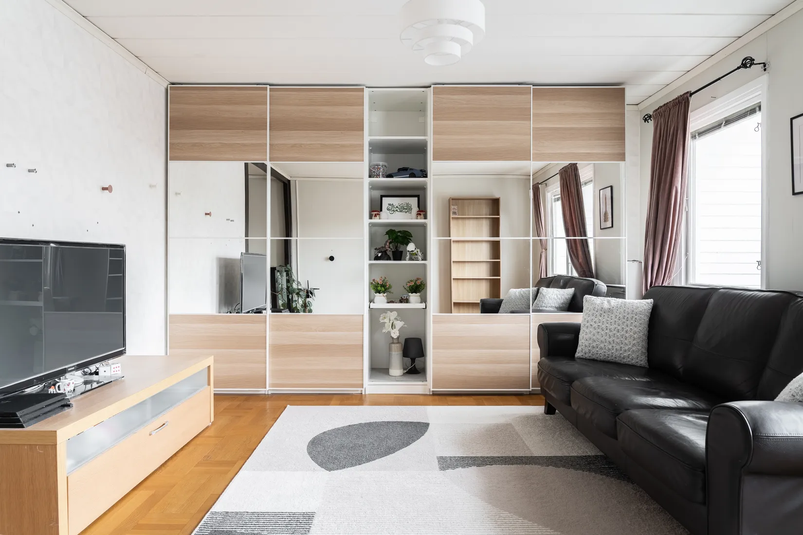 Villa, Liegatan 50, Hammarby, Västerås