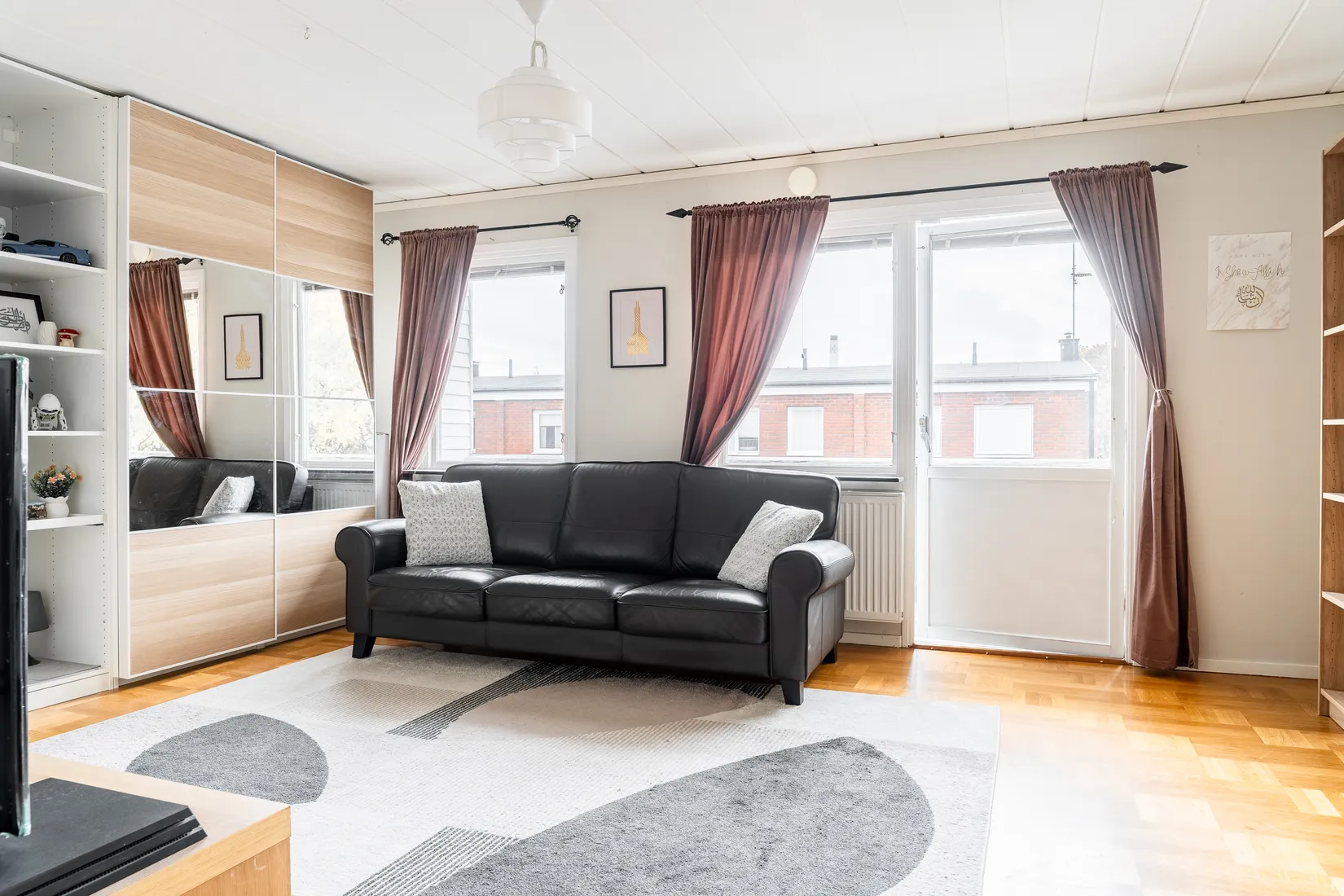 Villa, Liegatan 50, Hammarby, Västerås