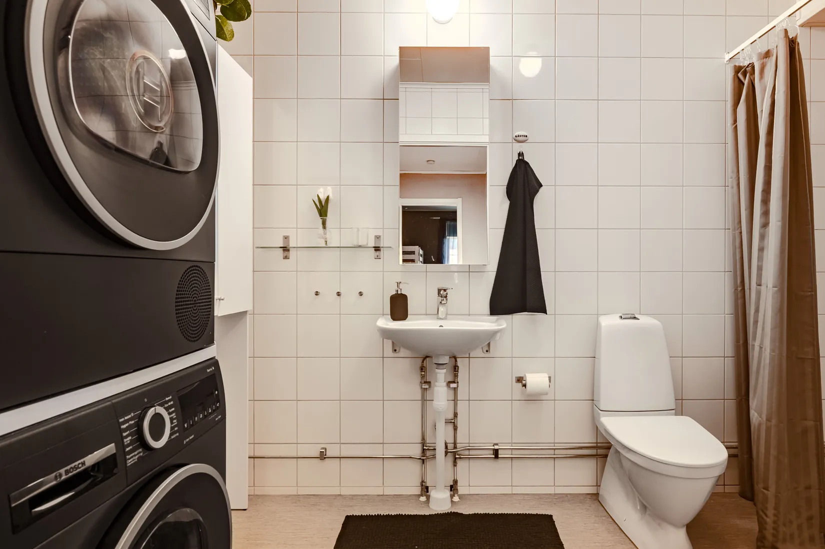 Bostadsrätt, Furulundsvägen 17 E, Centralt, Gnesta