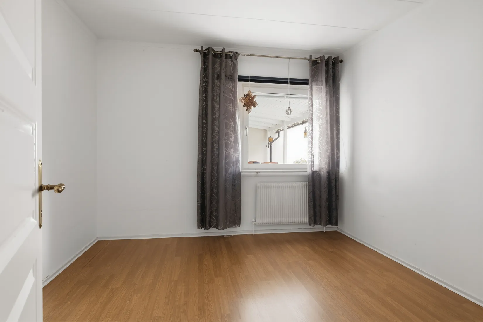 Radhus, Kedjevägen 2, Centralt, Upplands Väsby