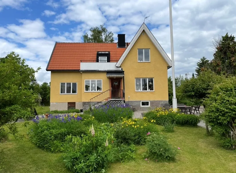 Villa, Ringvägen 24, Täby Kyrkby, Täby
