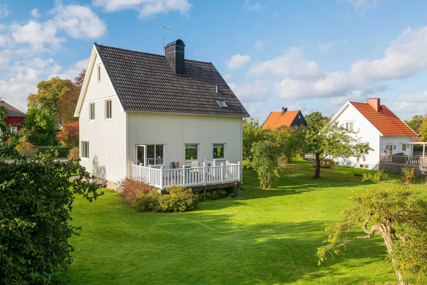 Villa, Högsvägen 11, Örby, Mark