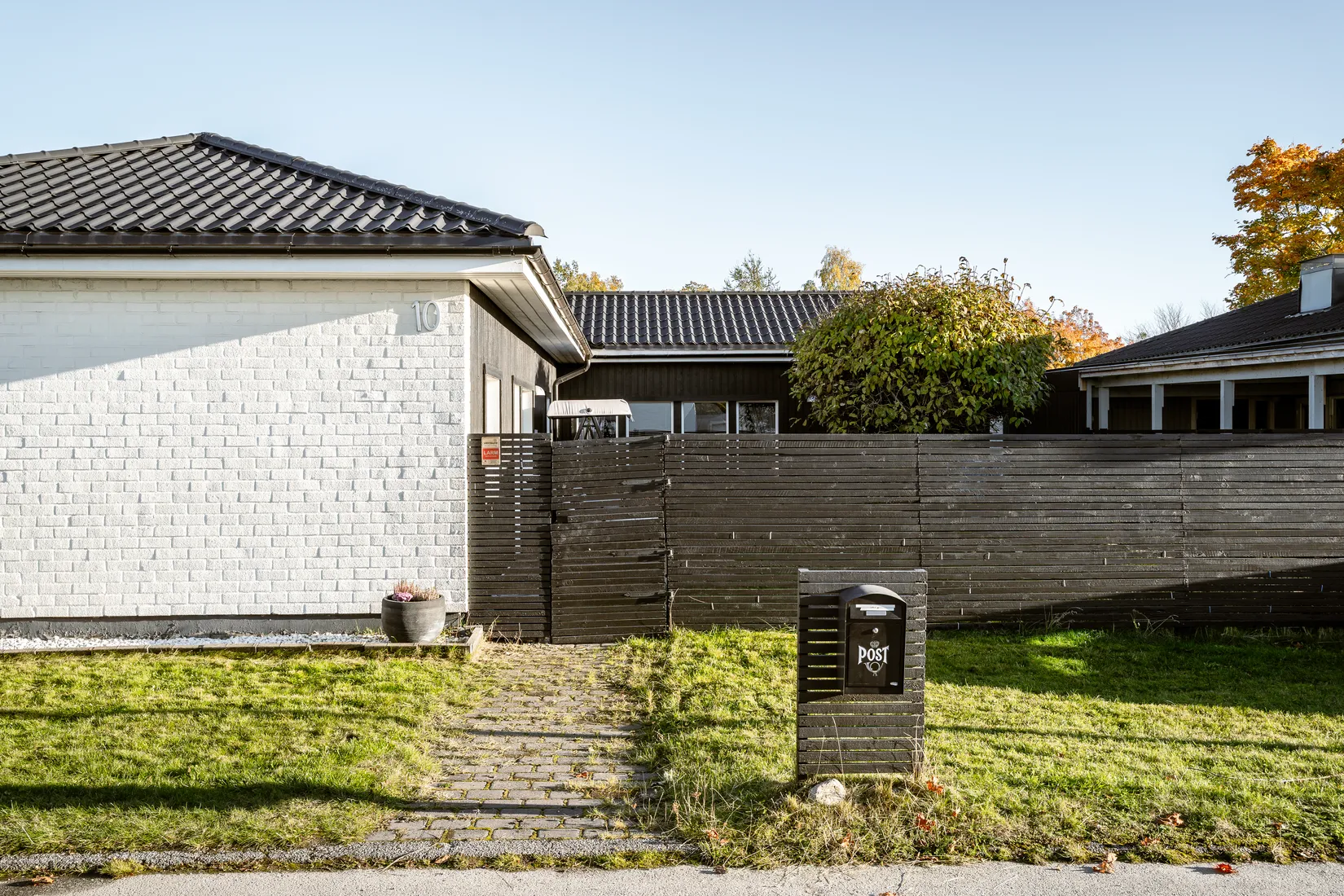 Villa, Färgkullagatan 10, Nordanby, Västerås