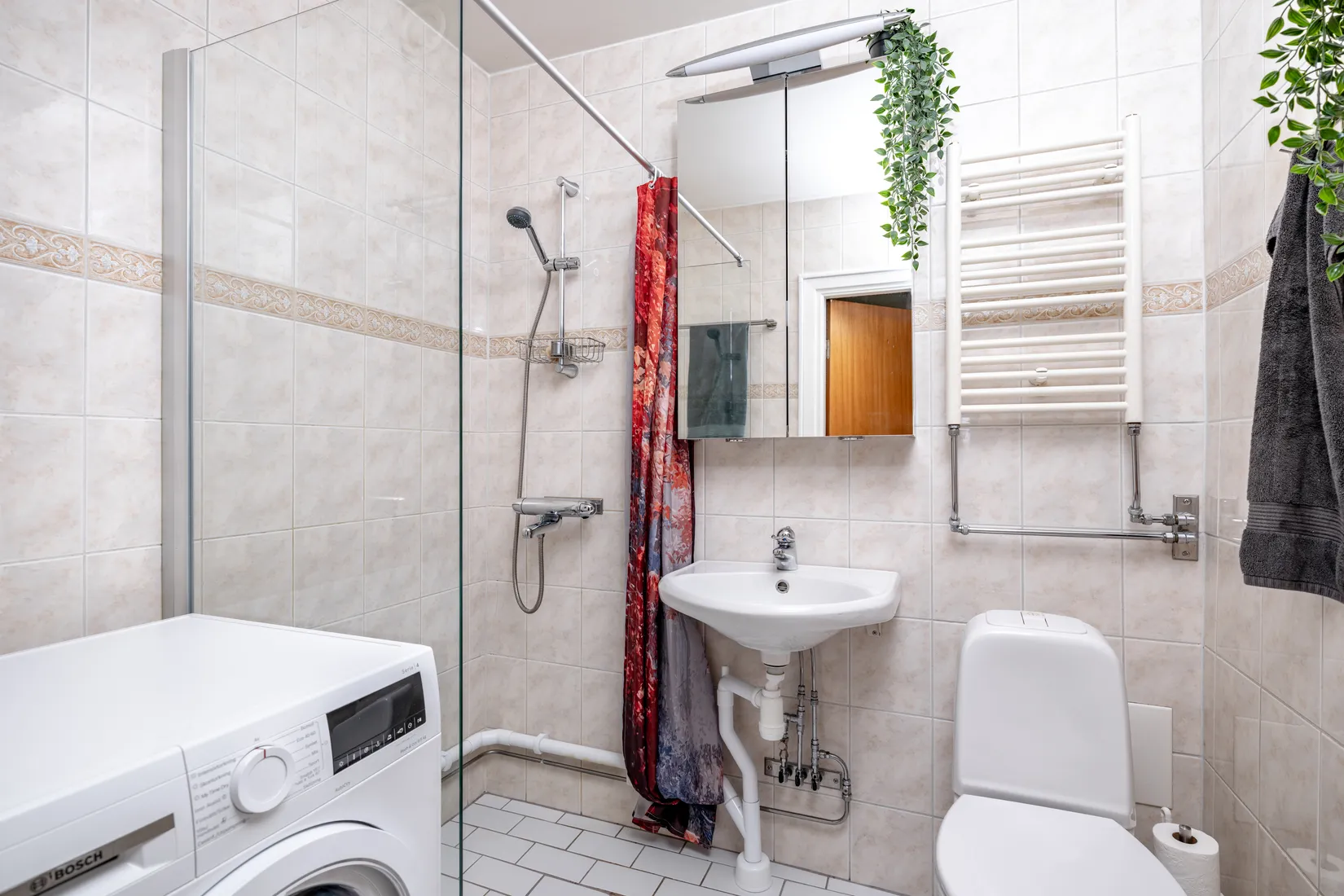 Bostadsrätt, Källängsvägen 8 vån 6, Näset, Lidingö