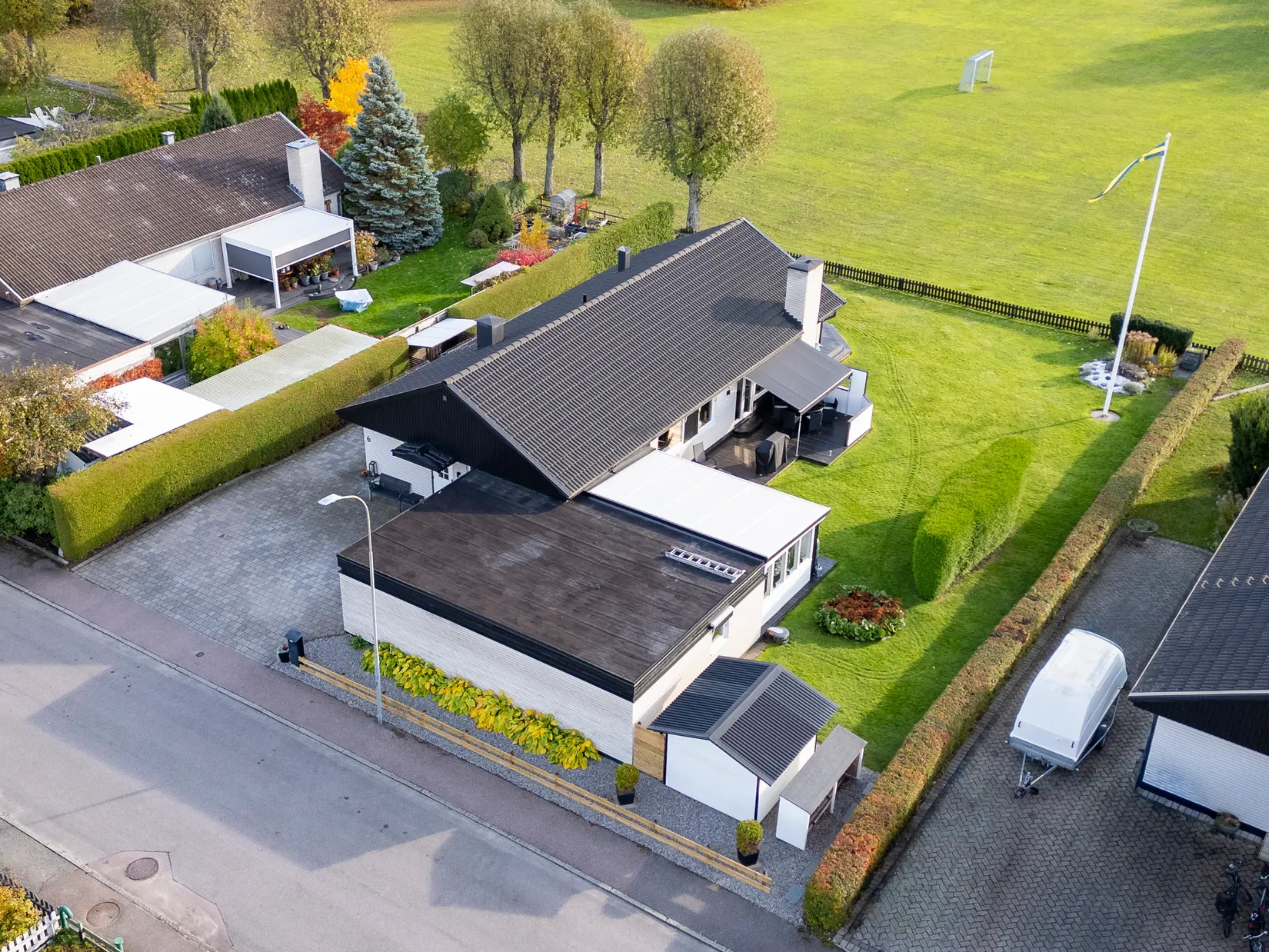 Villa, Orkangatan 6, Talltorp, Västerås