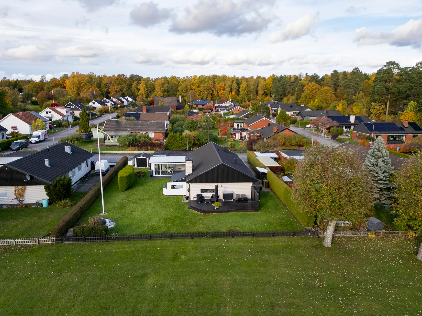 Villa, Orkangatan 6, Talltorp, Västerås