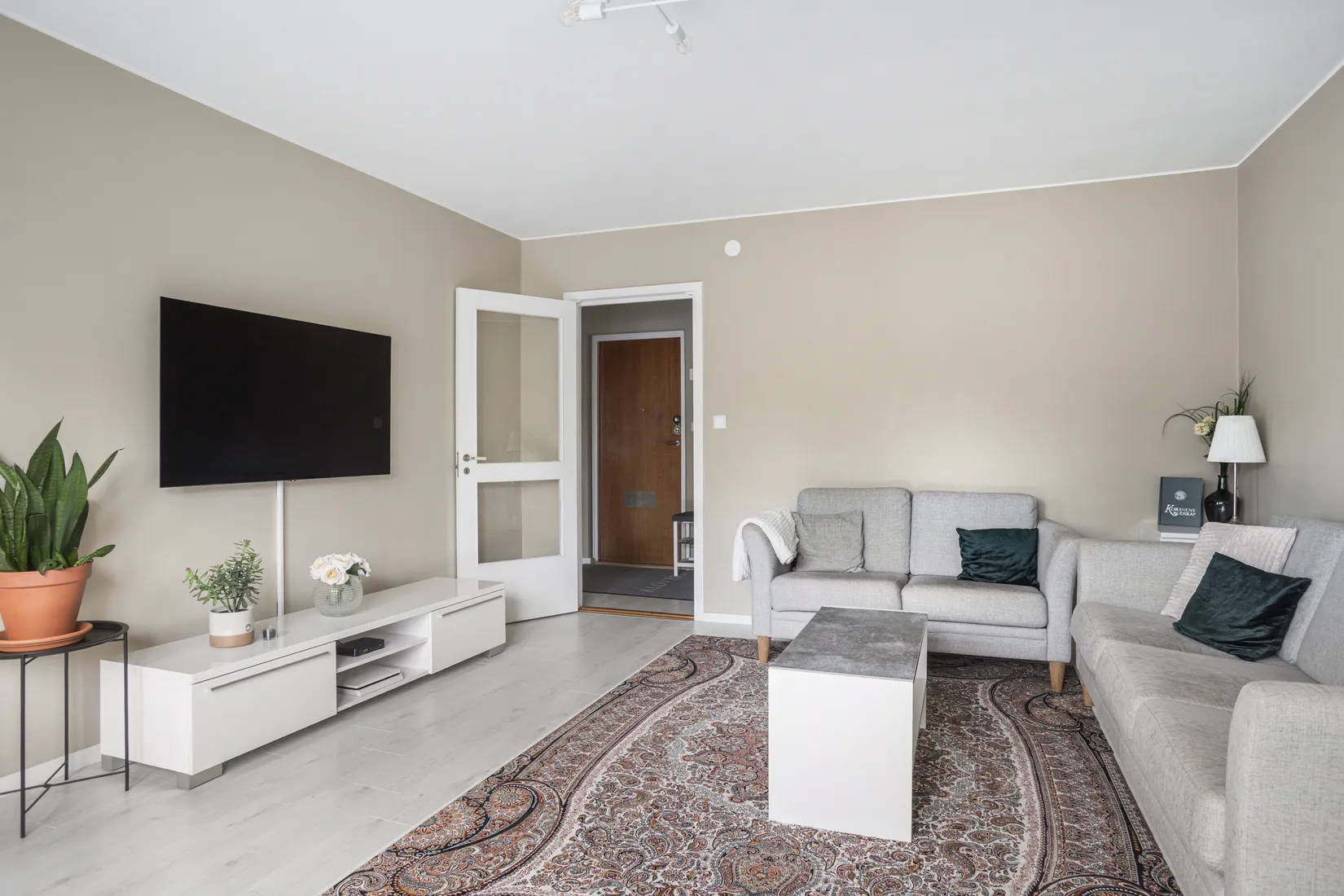Bostadsrätt, Klörupsvägen 27C, Gula Gården, Trelleborg
