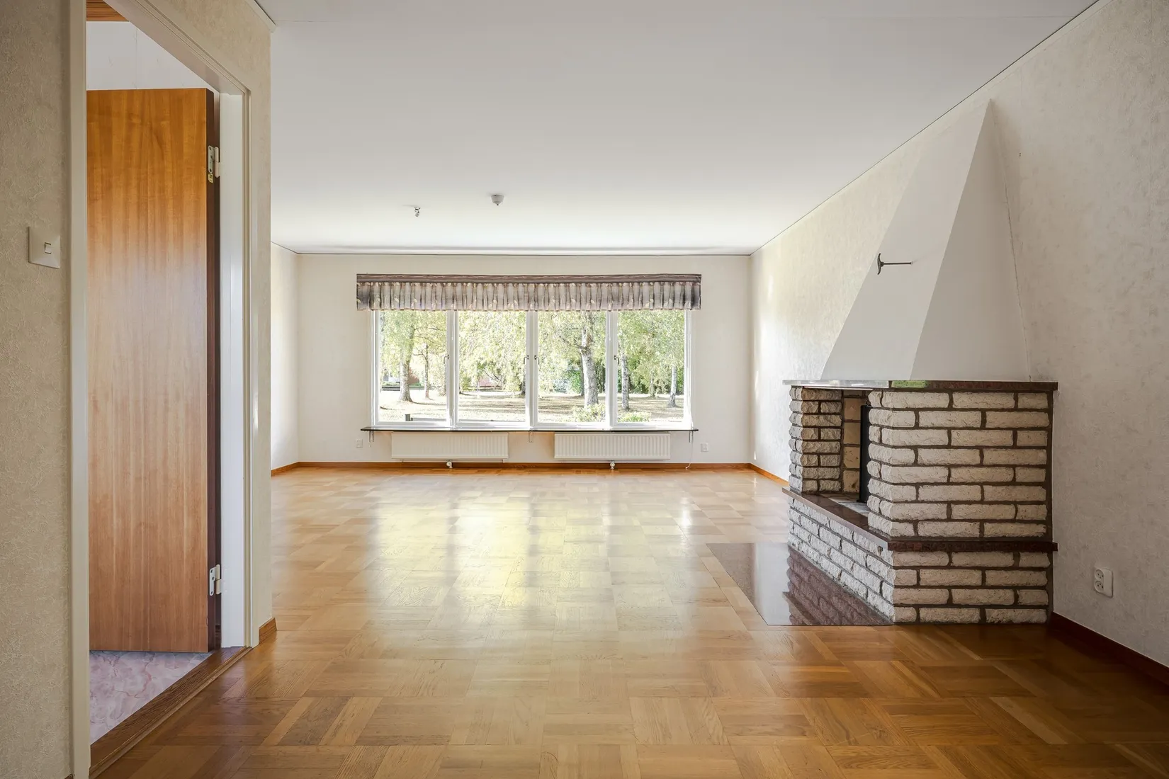 Villa, Trastvägen 8, Lindås, Emmaboda