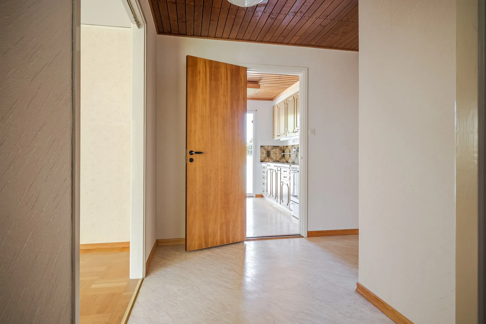 Villa, Trastvägen 8, Lindås, Emmaboda