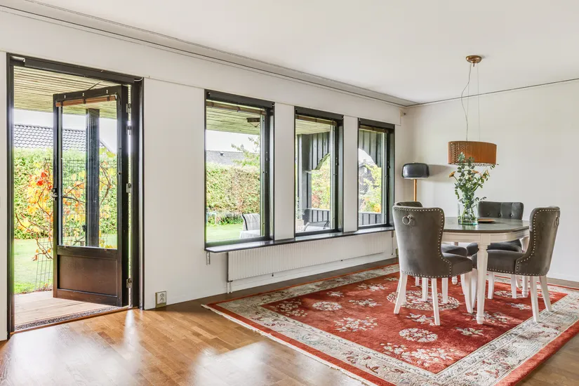 Villa, Almvägen 1, Bromölla