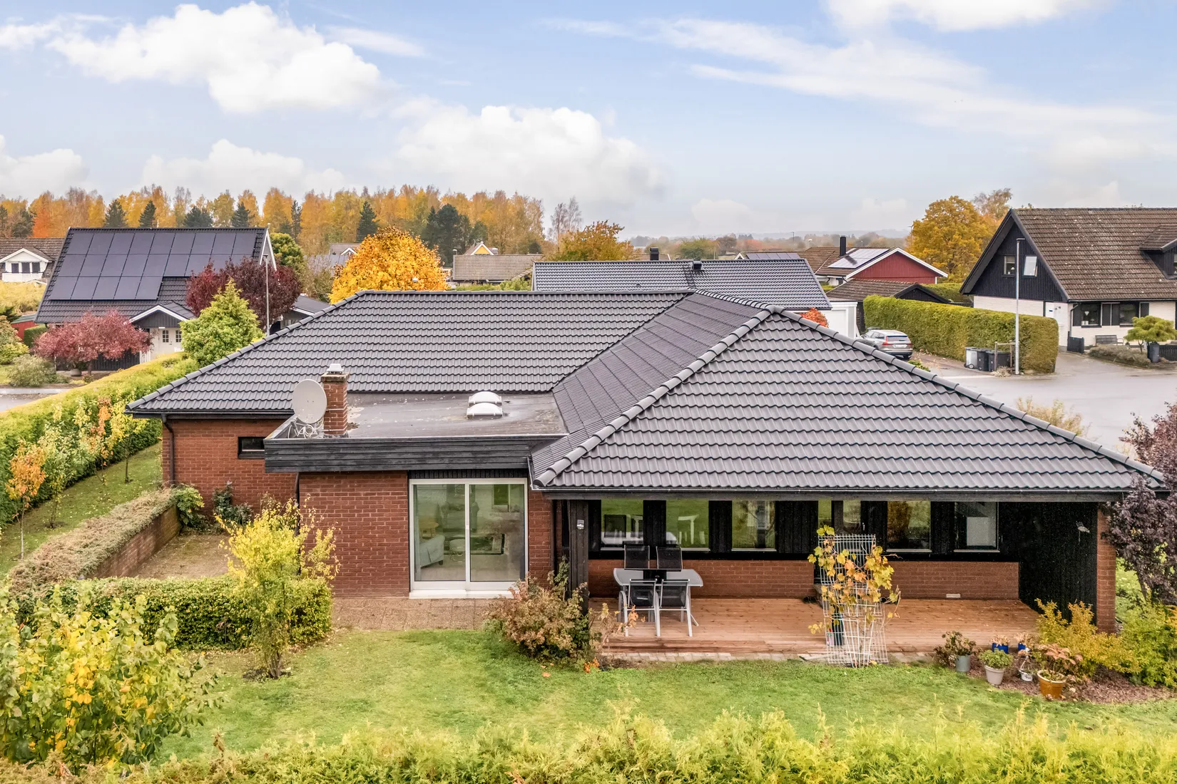 Villa, Almvägen 1, Bromölla