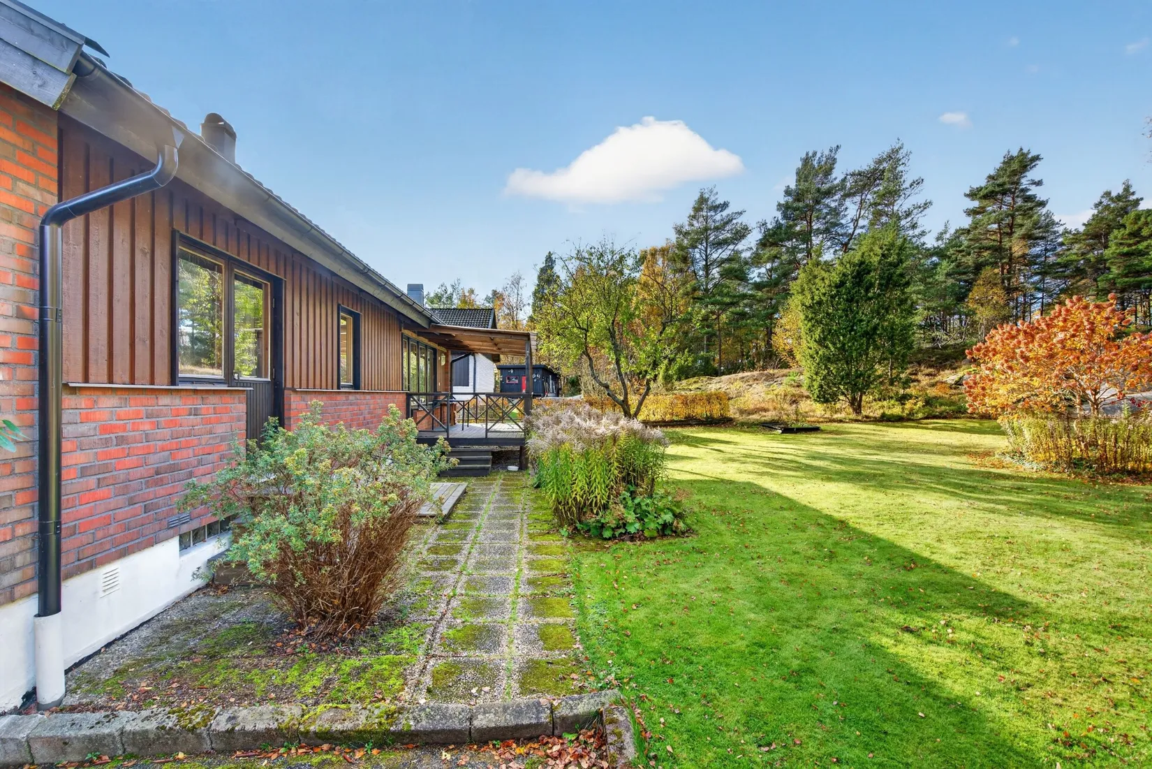 Villa, Lövsångarevägen 13, Tanumshede, Tanum