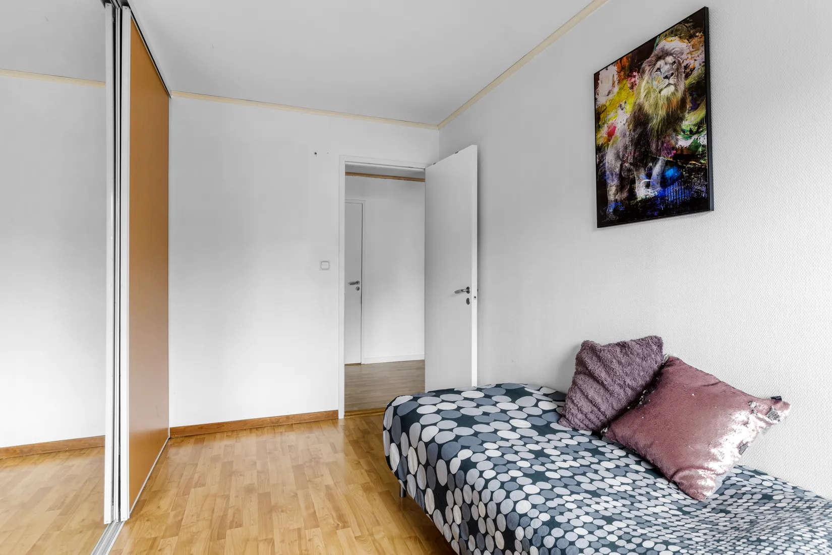 Radhus, Lärkstigen 3, Salem