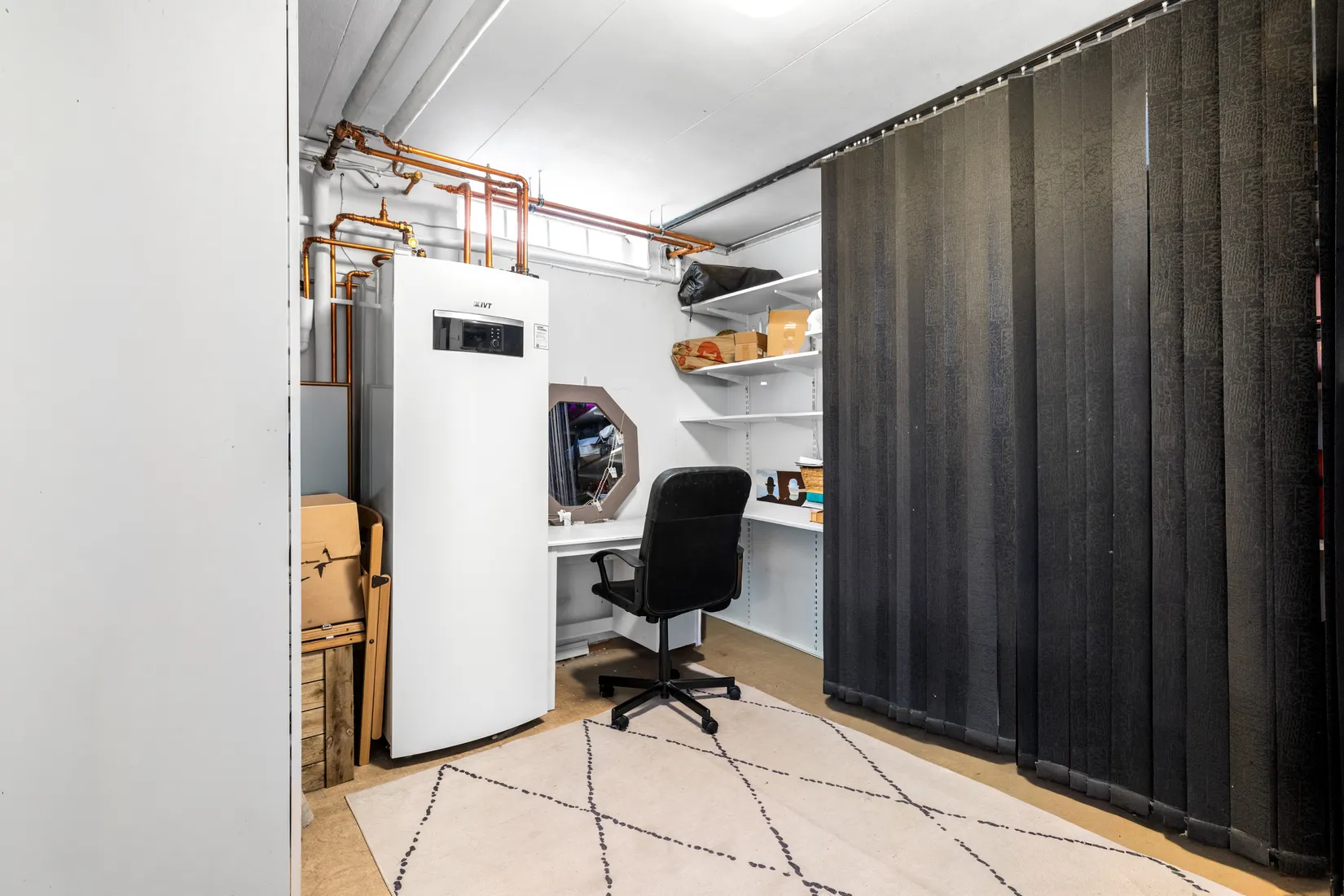 Radhus, Lärkstigen 3, Salem