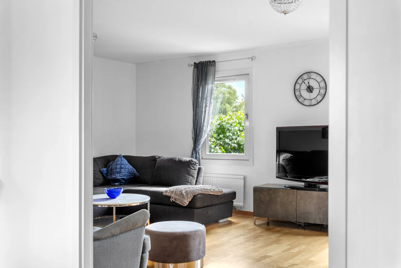 Radhus, Lärkstigen 3, Salem