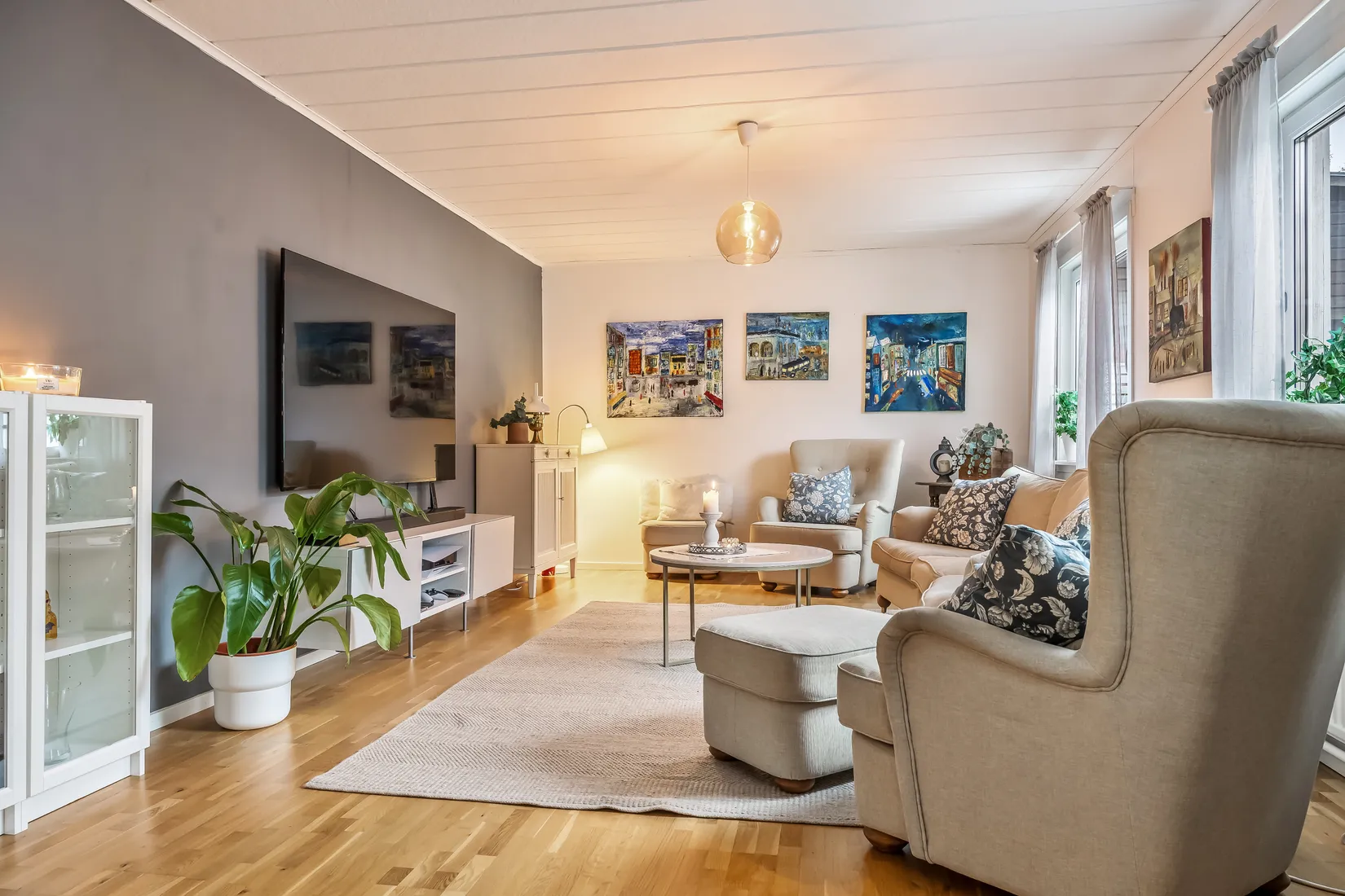 Villa, Grenadjärvägen 11, Viggestorp, Finspång