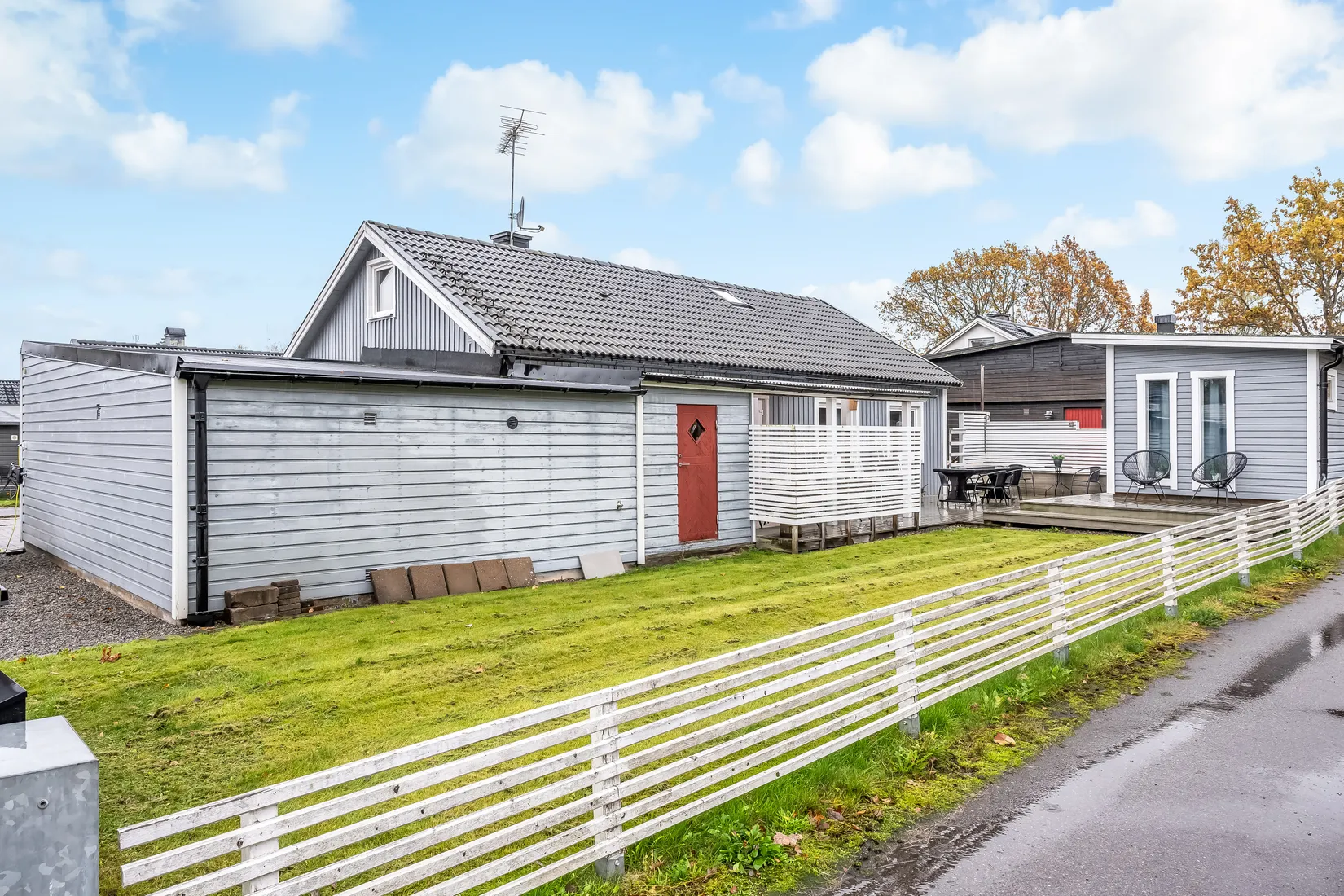 Villa, Grenadjärvägen 11, Viggestorp, Finspång