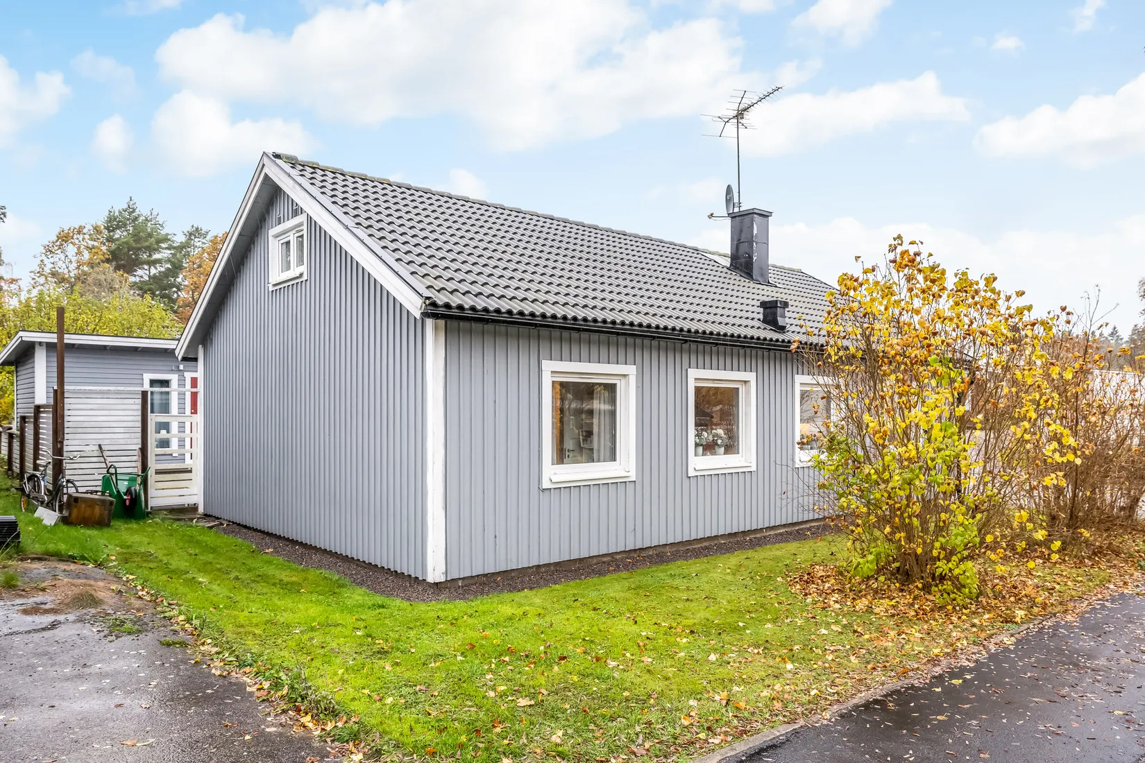 Villa, Grenadjärvägen 11, Viggestorp, Finspång
