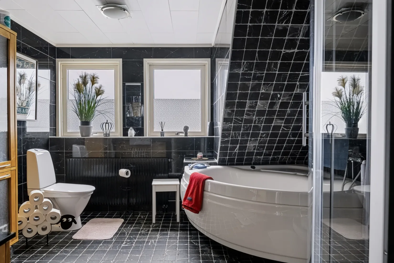 Villa, Kvarnhagsgatan 16, Röinge, Hässleholm