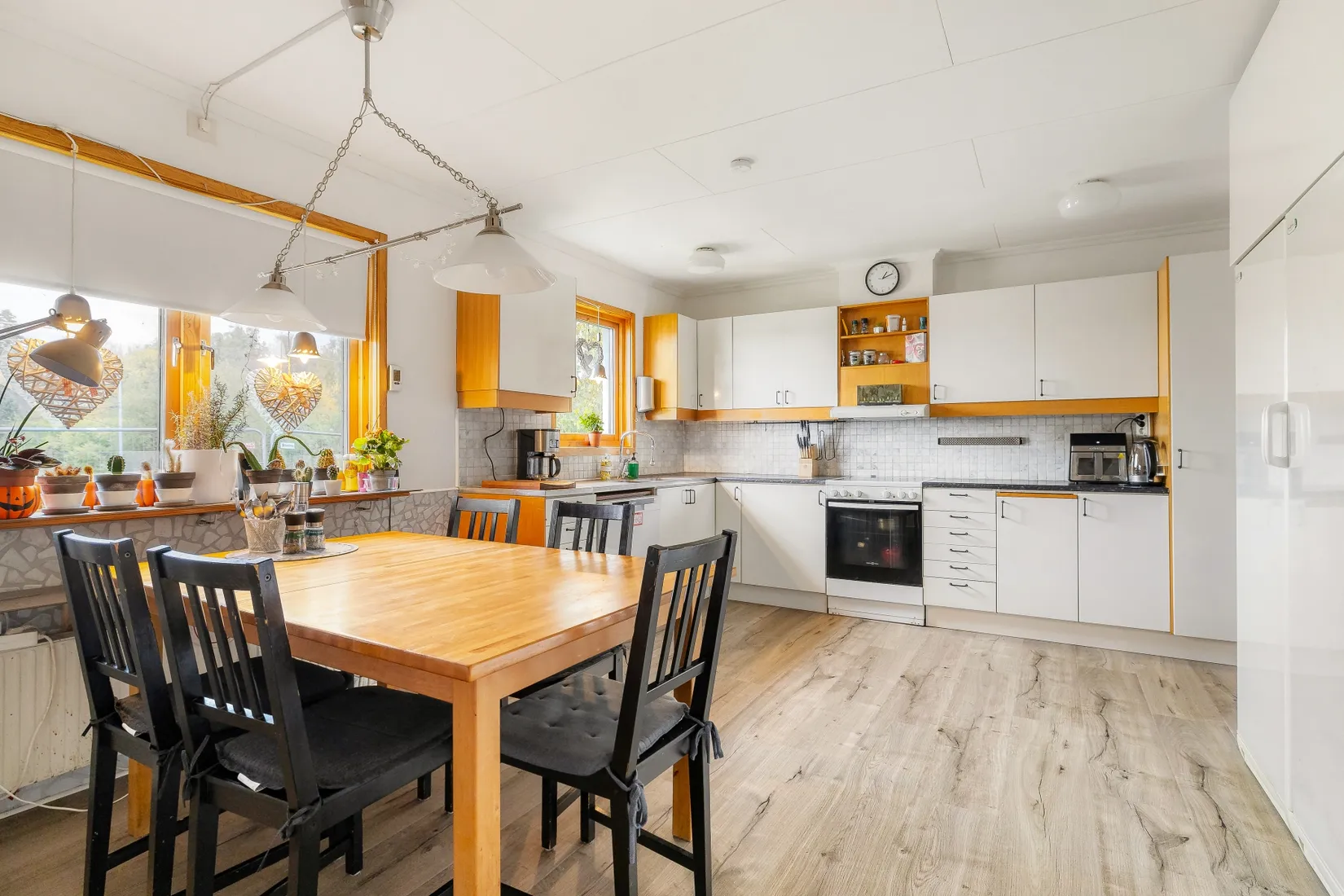 Villa, Rallarvägen 32, Runö Backe, Österåker