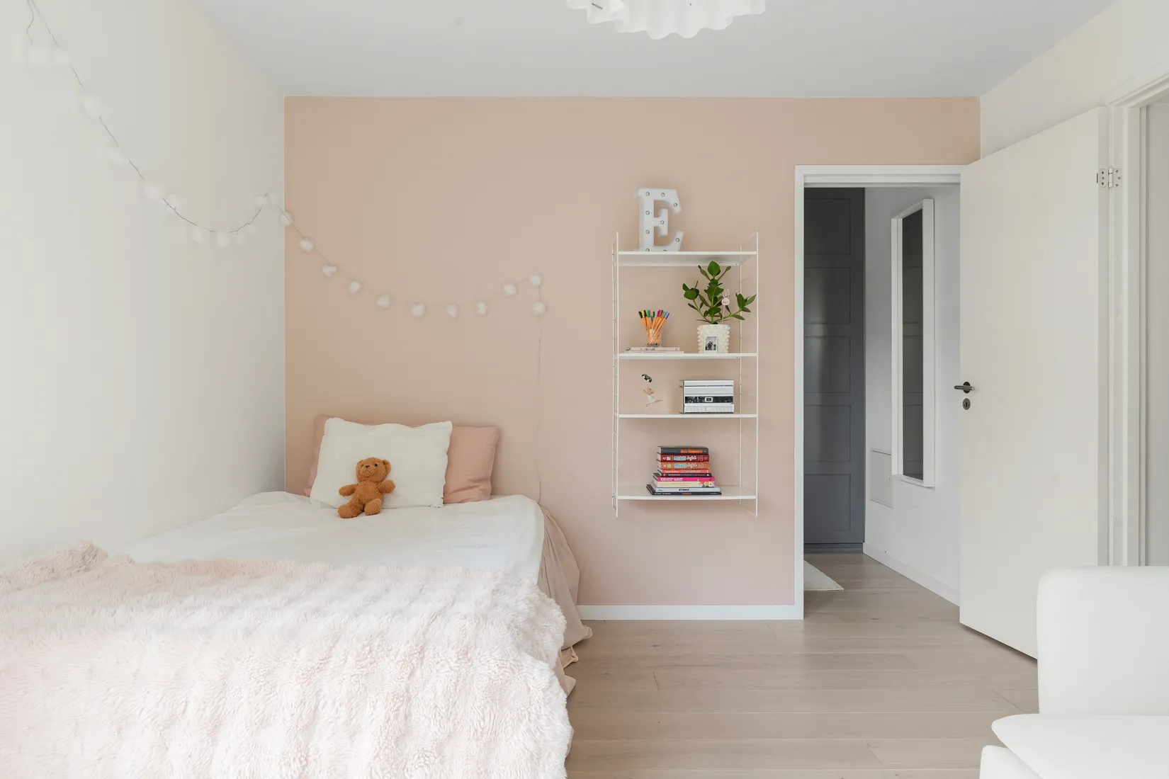 Radhus, Hugins Väg 18, Skuru - Nacka, Nacka