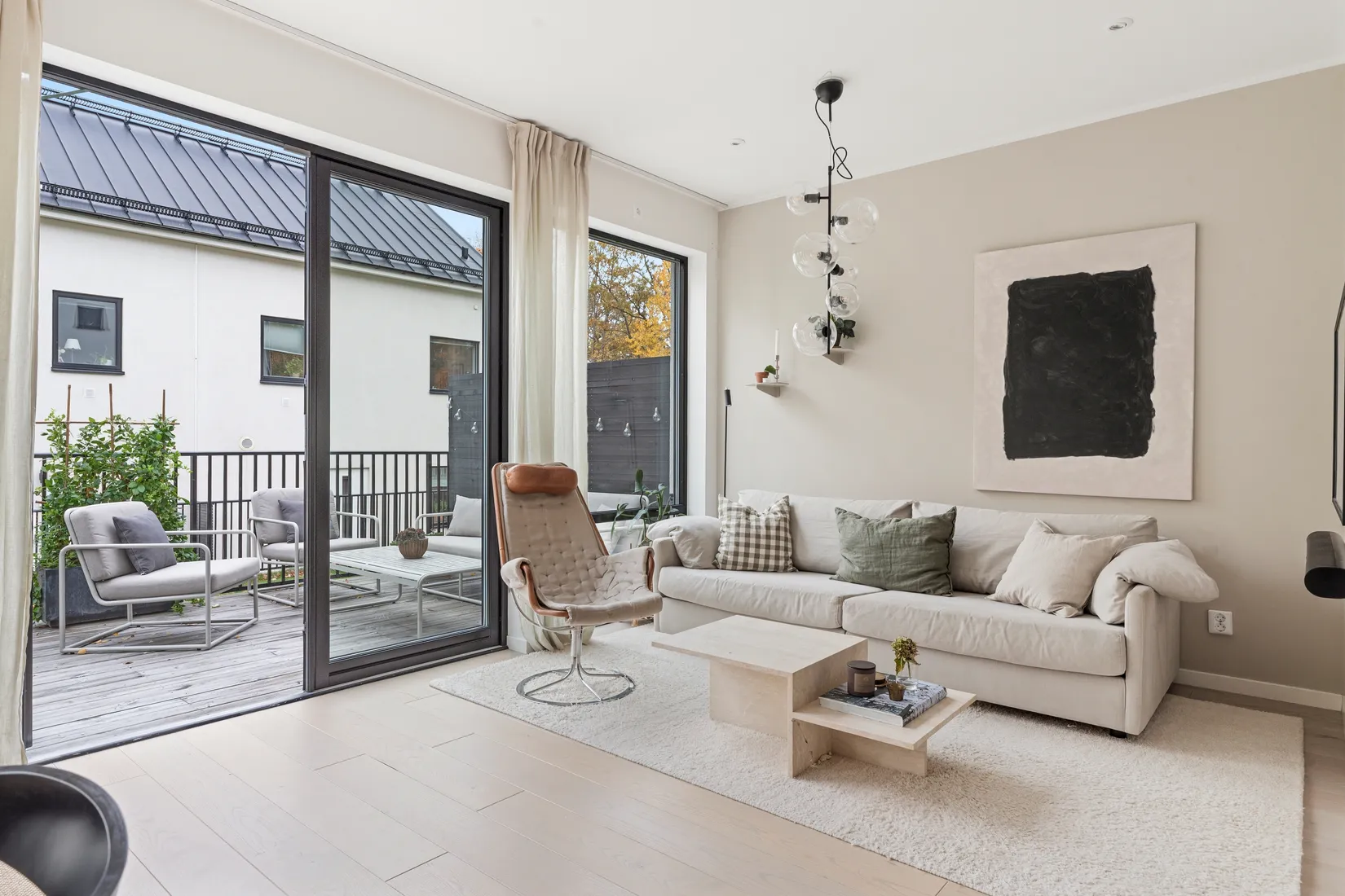 Radhus, Hugins Väg 18, Skuru - Nacka, Nacka