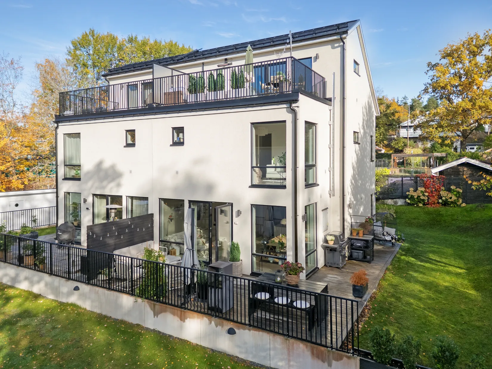 Radhus, Hugins Väg 18, Skuru - Nacka, Nacka