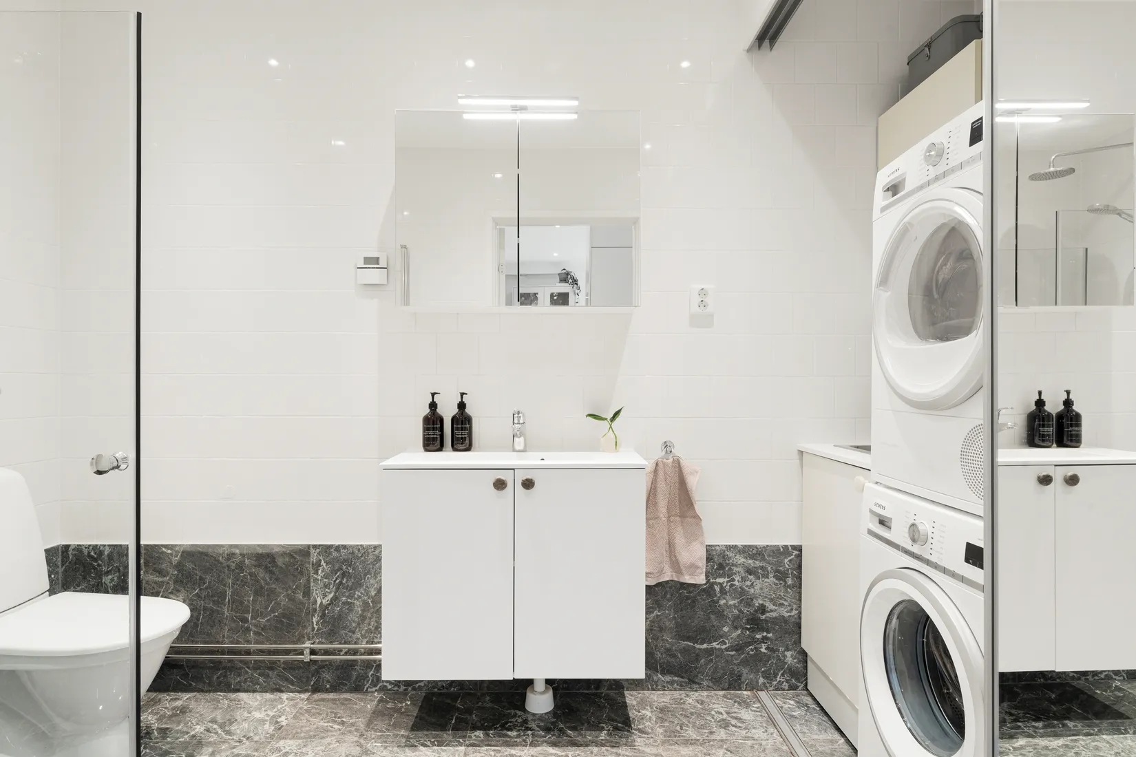 Radhus, Hugins Väg 18, Skuru - Nacka, Nacka