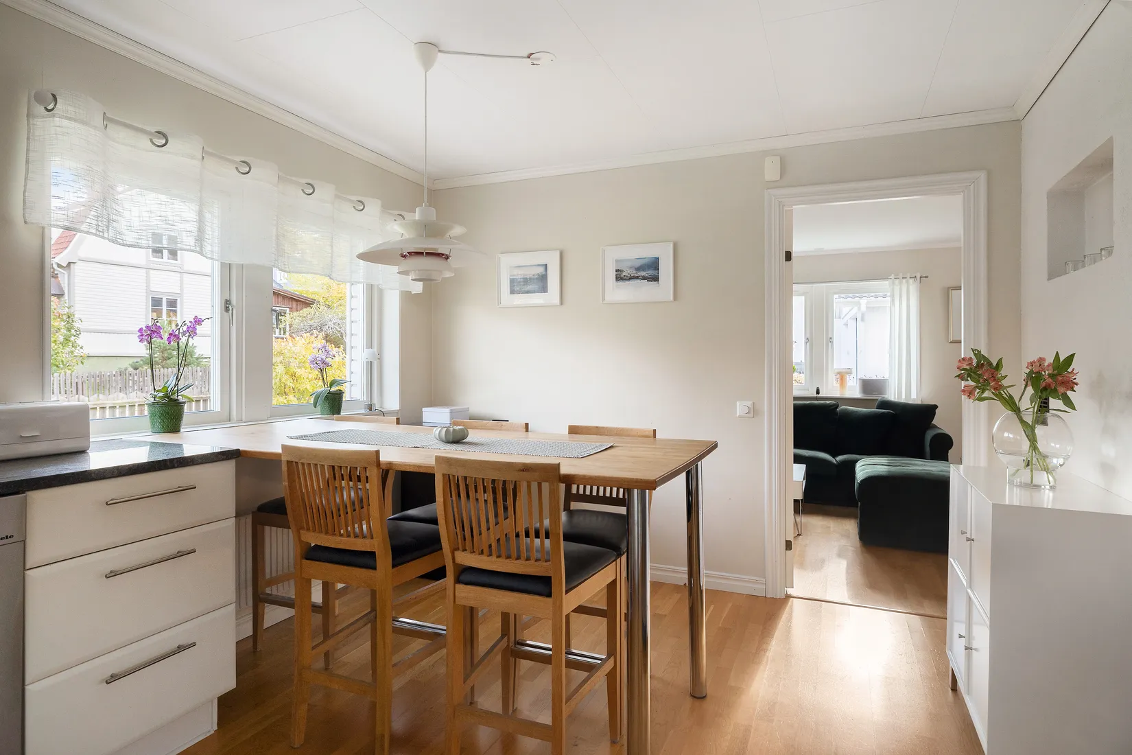 Villa, Ormbergssvängen 48, Ormberget, Västerås