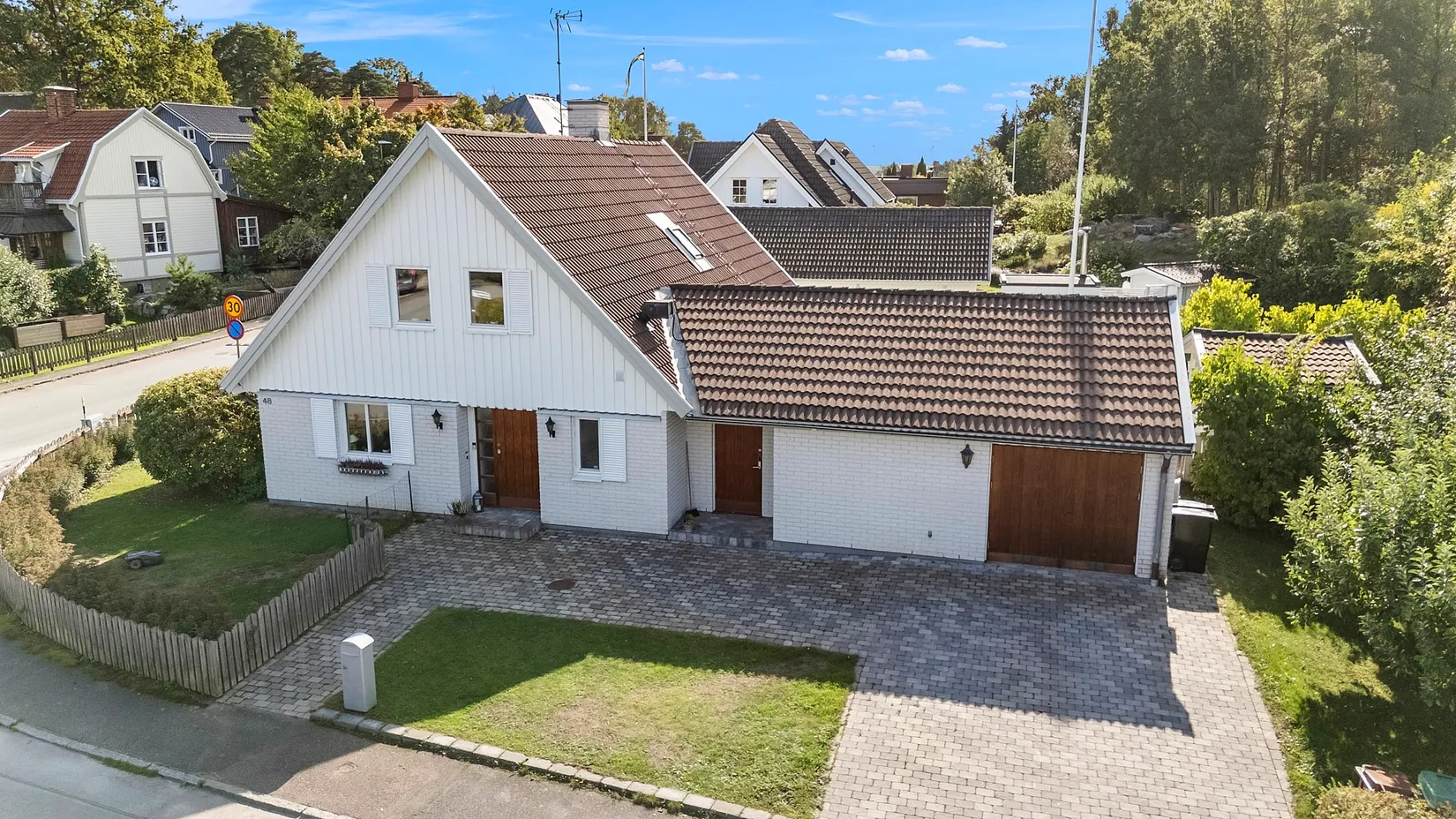 Villa, Ormbergssvängen 48, Ormberget, Västerås