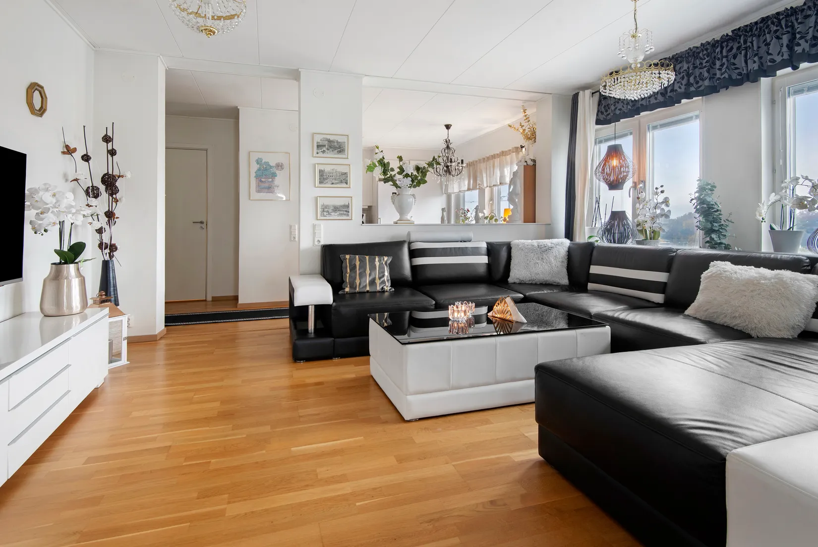 Bostadsrätt, Klockhammarsgränd 2, vån 4 av 4, Hagsätra, Stockholm