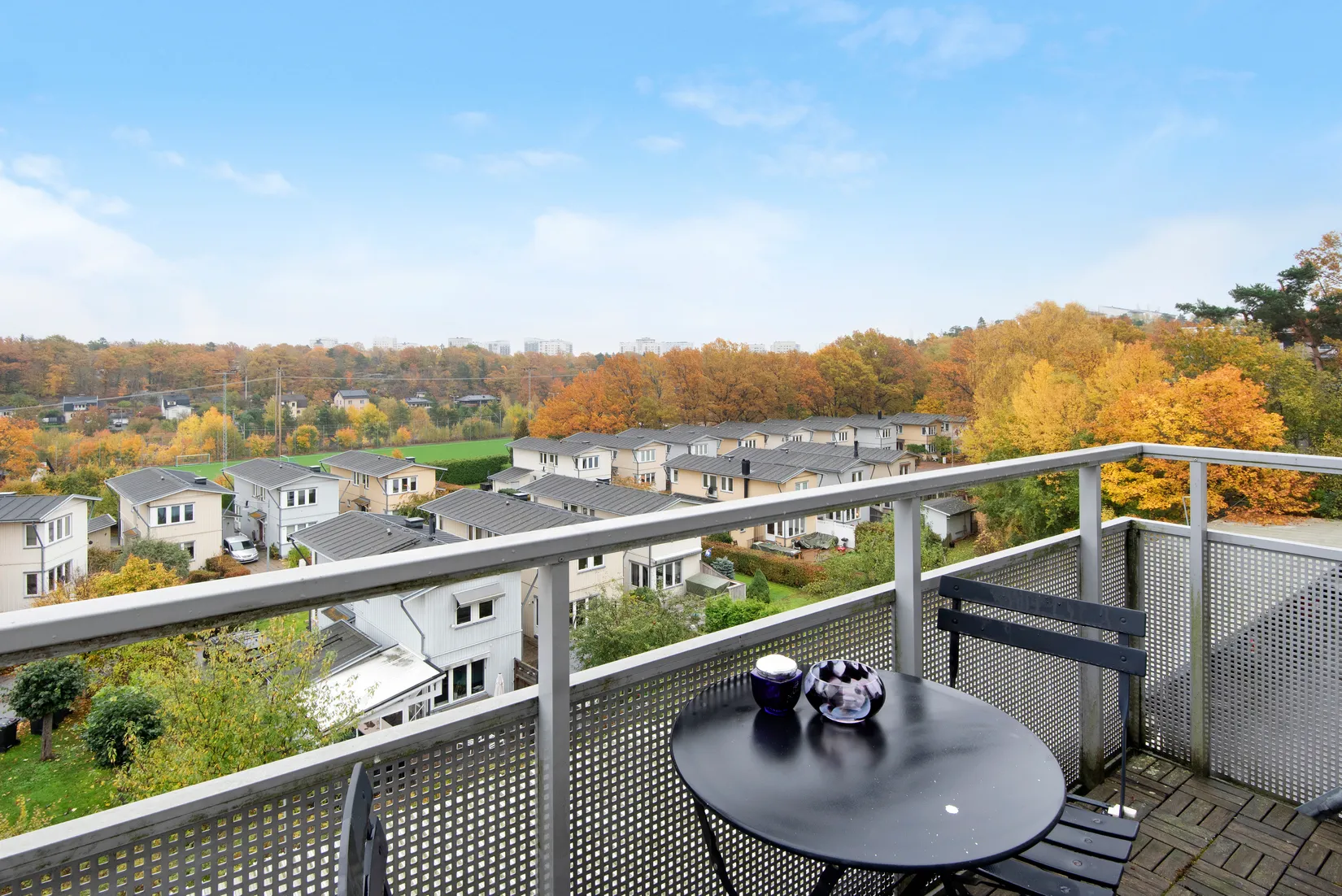 Bostadsrätt, Klockhammarsgränd 2, vån 4 av 4, Hagsätra, Stockholm