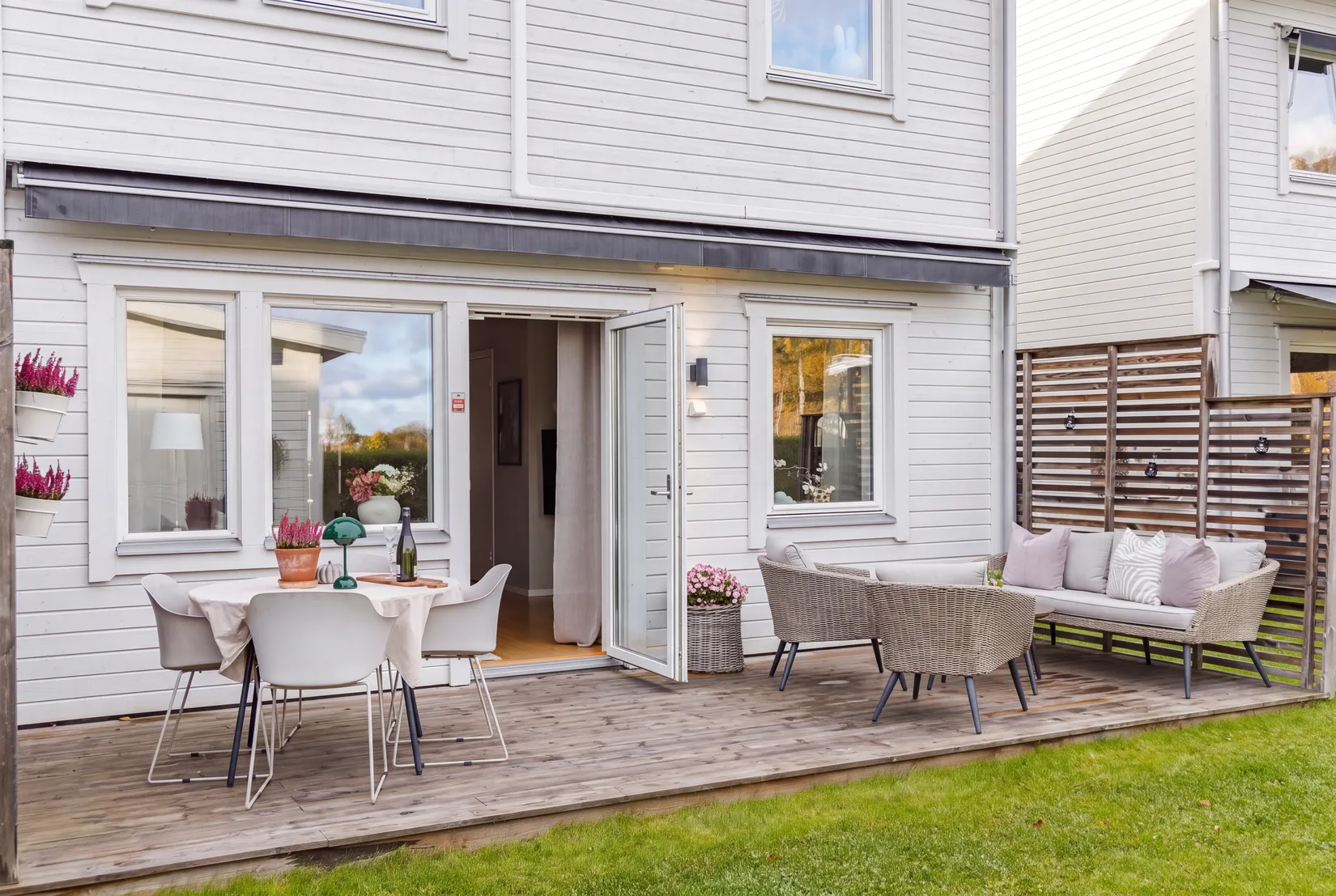 Radhus, Lillängsvägen 13C, Gäddeholm, Västerås