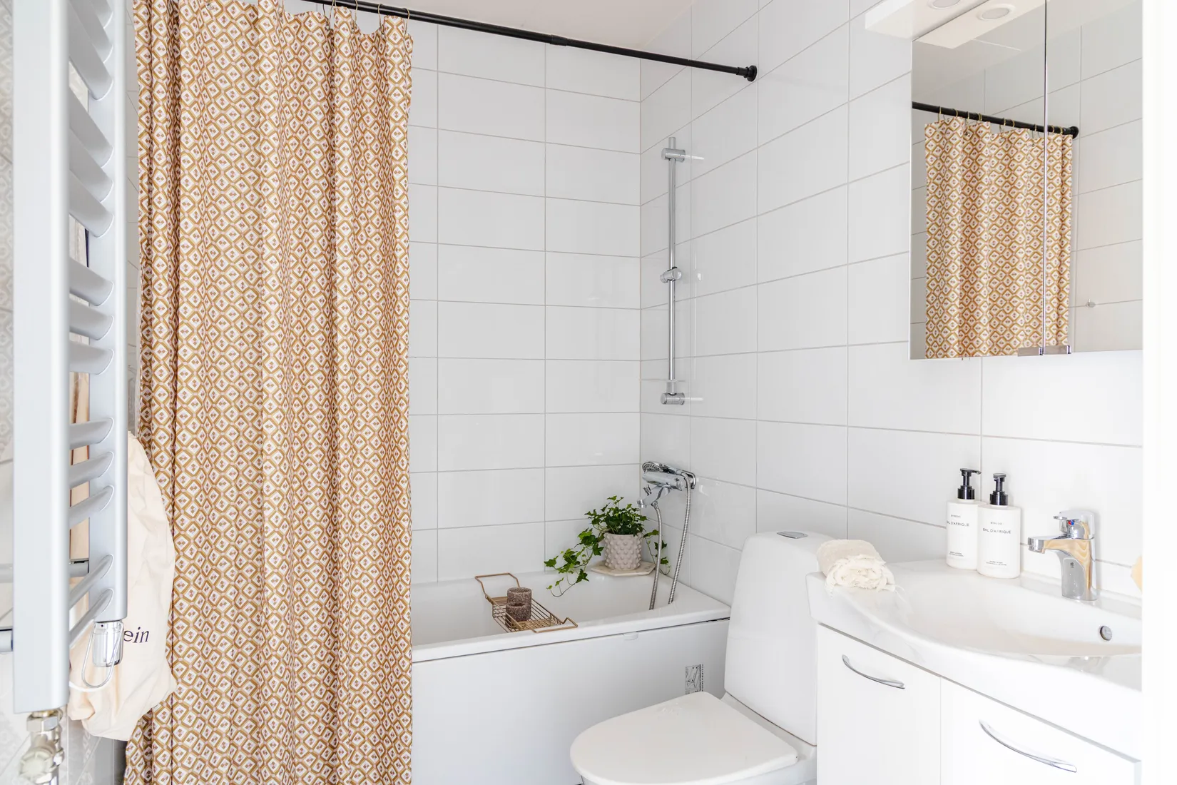 Radhus, Lillängsvägen 13C, Gäddeholm, Västerås