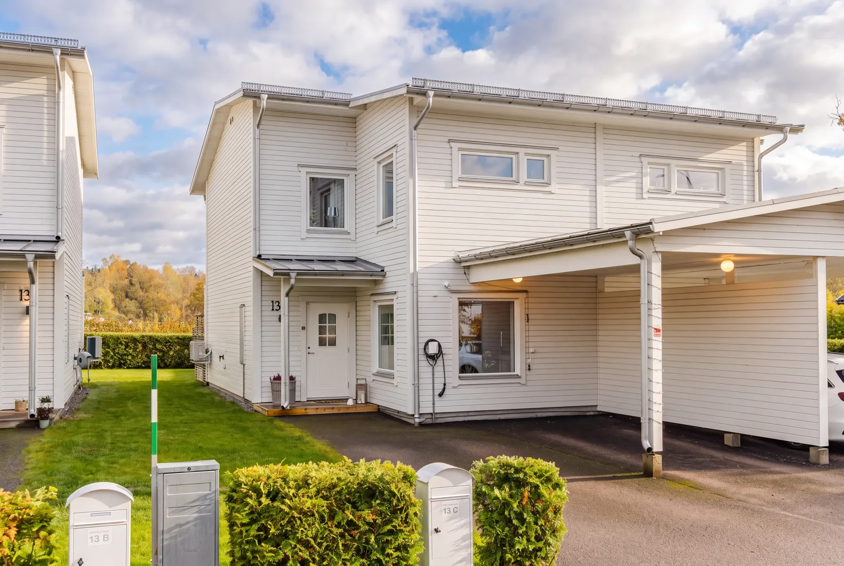 Radhus, Lillängsvägen 13C, Gäddeholm, Västerås