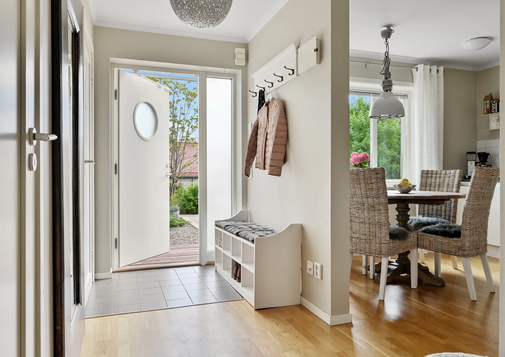 Radhus, Sjökarbyvägen 4A, Skånsta, Österåker